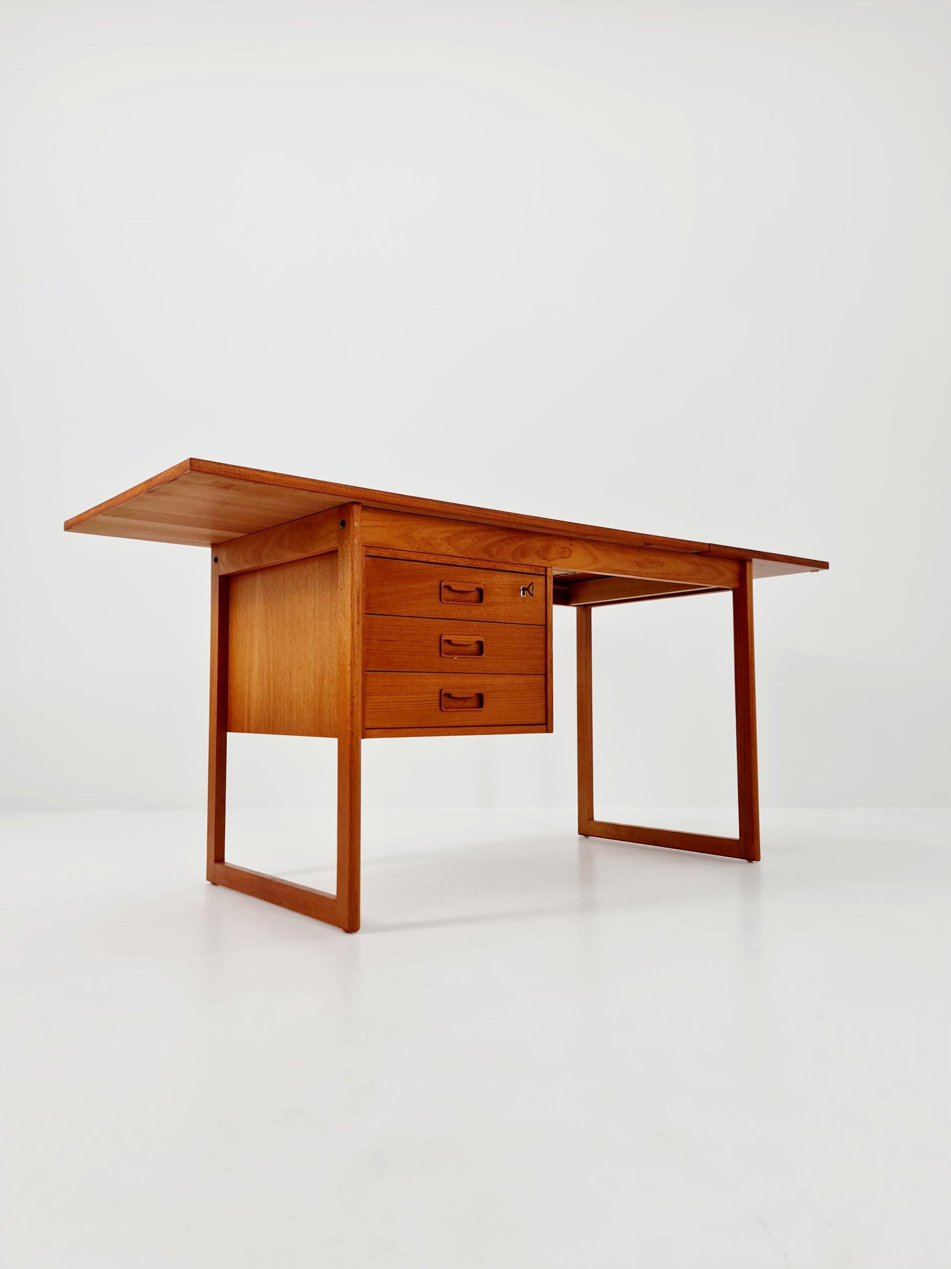 Mid century Danish leaf Drop teak desk By Vi-Ma Möbler, 1960s