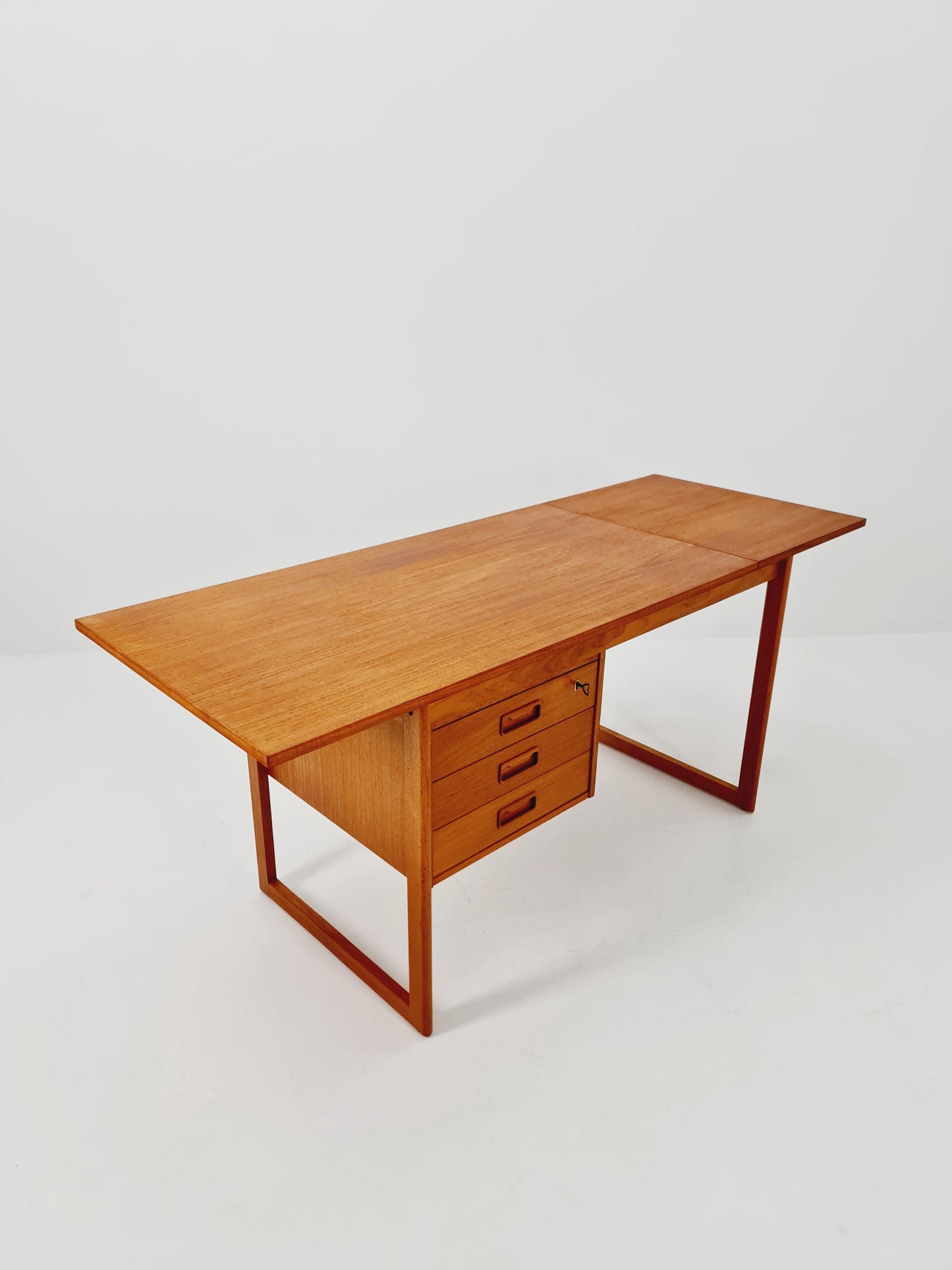 Mid century Danish leaf Drop teak desk By Vi-Ma Möbler, 1960s