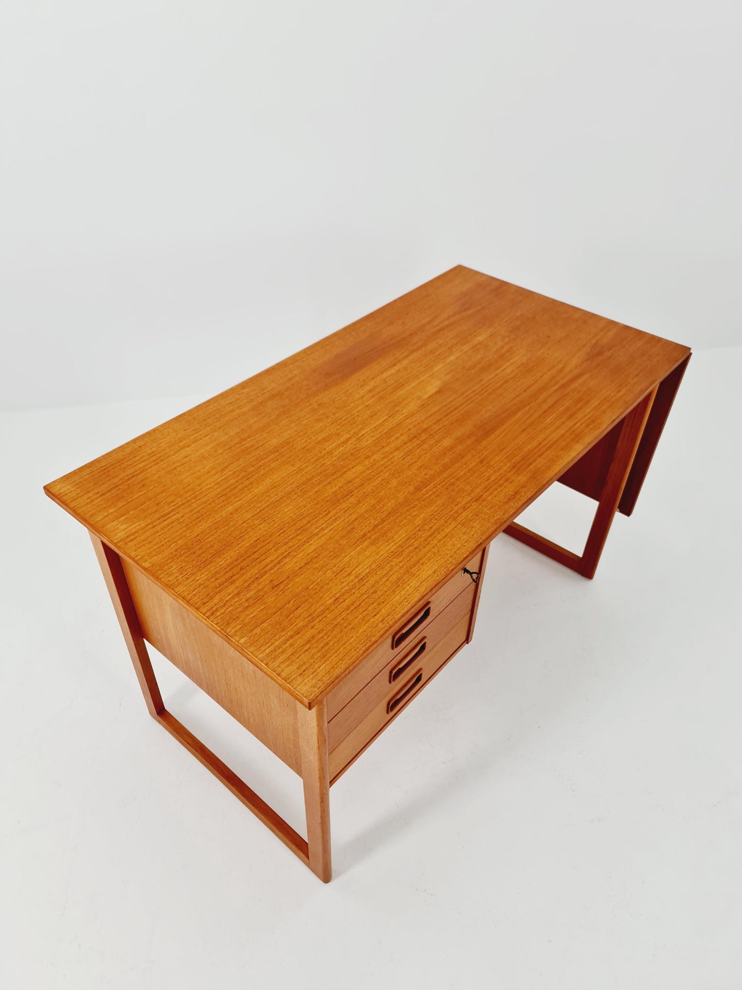 Mid century Danish leaf Drop teak desk By Vi-Ma Möbler, 1960s
