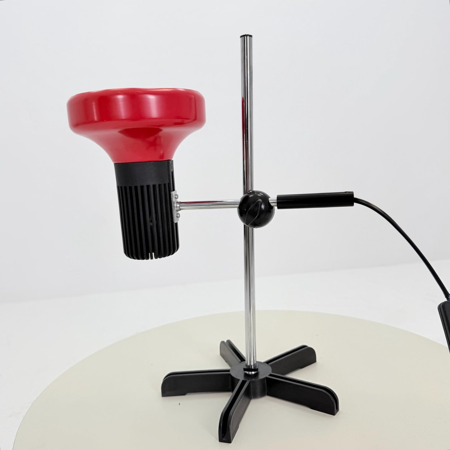 Mid Century table lamp by ERCO, Germany 1980s.