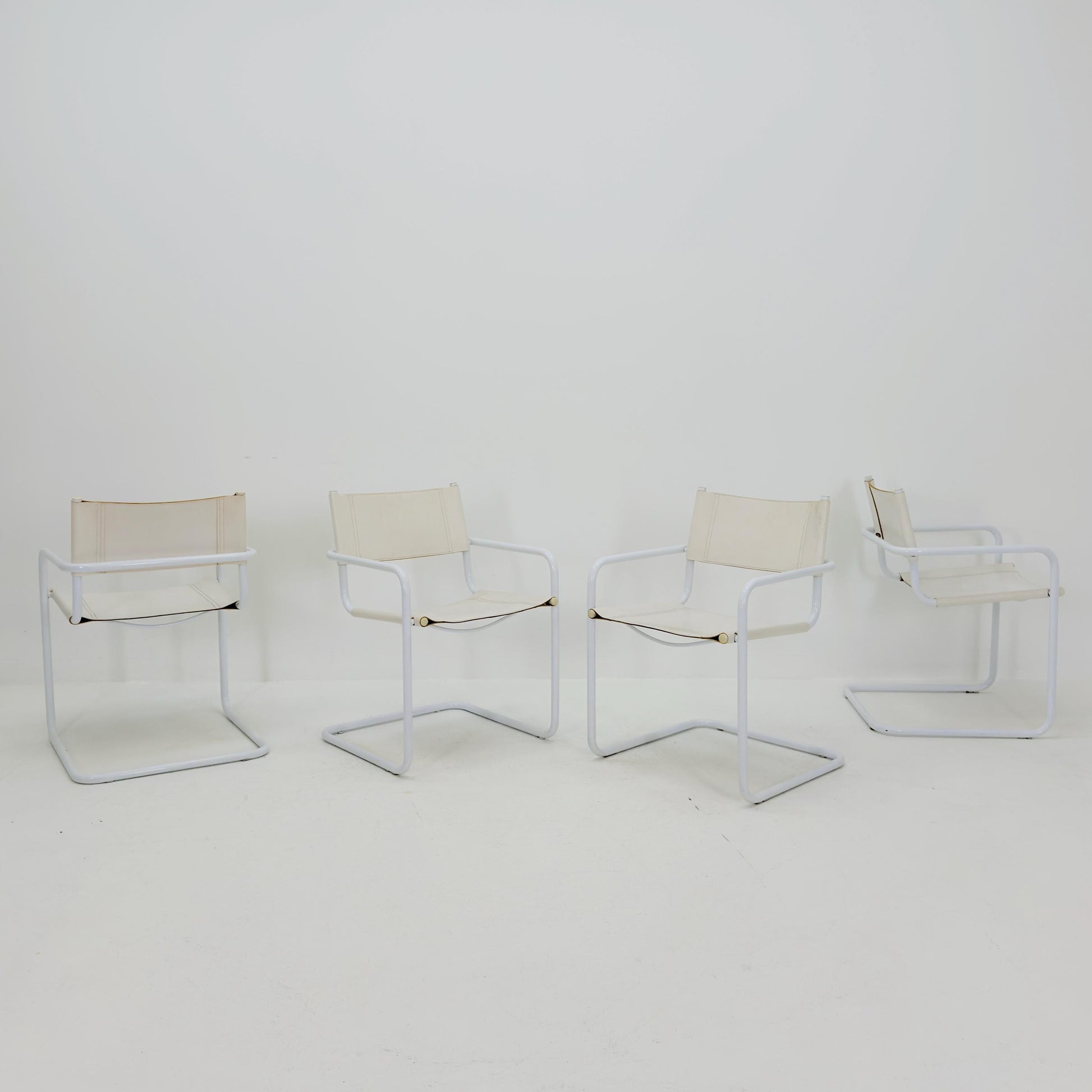 Set of 4 Mid Century Bauhaus Dining Chairs by Mart Stam & Marcel Breuer for Fasem Italy, 1980s – Rare All White Edition Cantilever Chairs