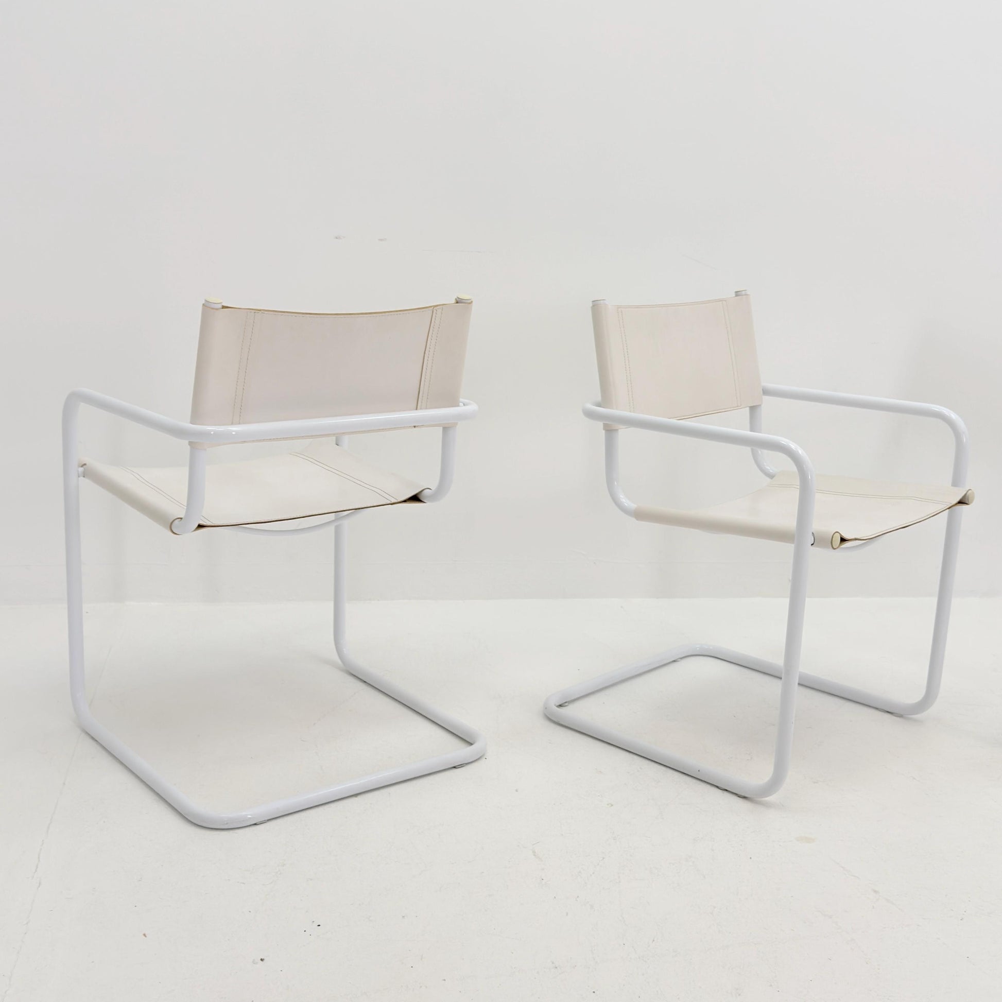 Set of 4 Mid Century Bauhaus Dining Chairs by Mart Stam & Marcel Breuer for Fasem Italy, 1980s – Rare All White Edition Cantilever Chairs