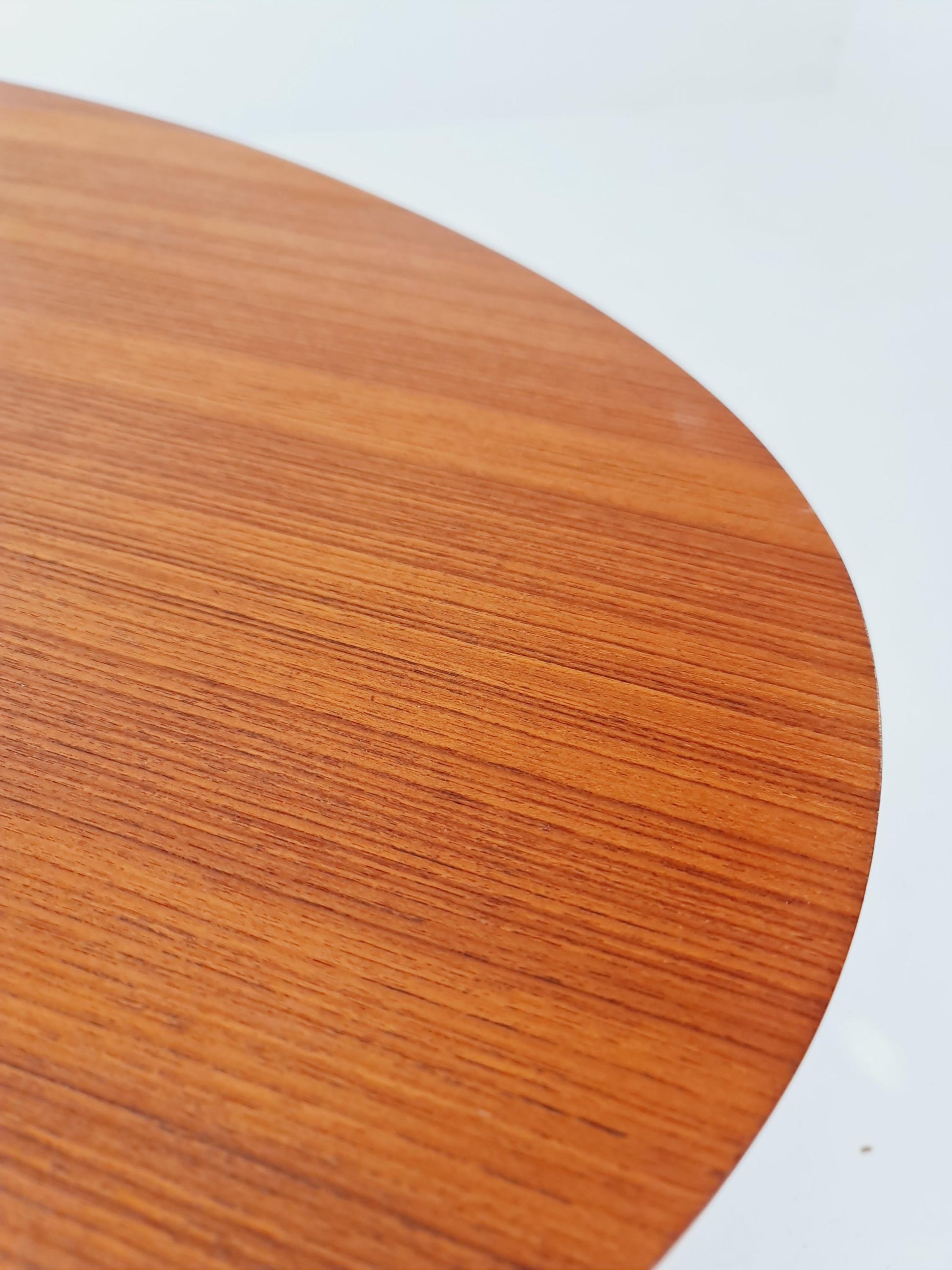 vintage teak Oval coffe table by Wilhelm Renz 1950