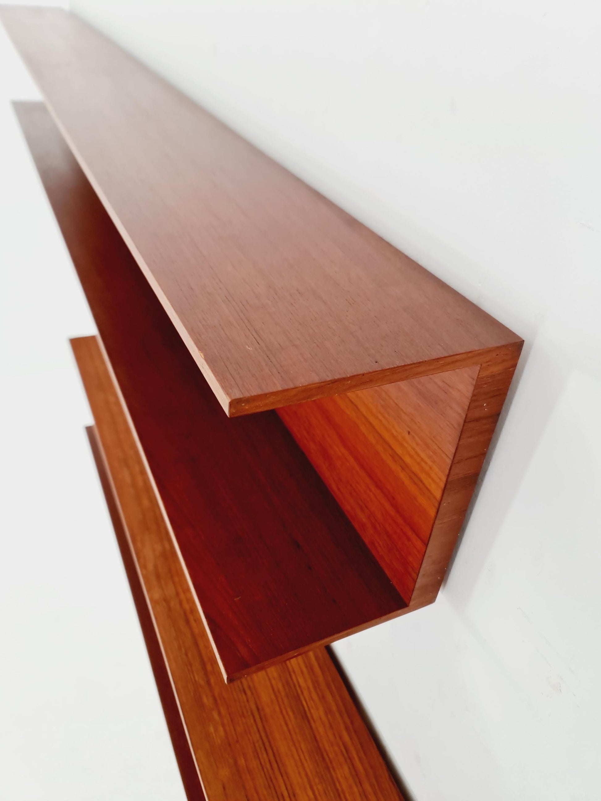 Long German Wilheilm Renz for Walter Renz hanging shelf, 1960s