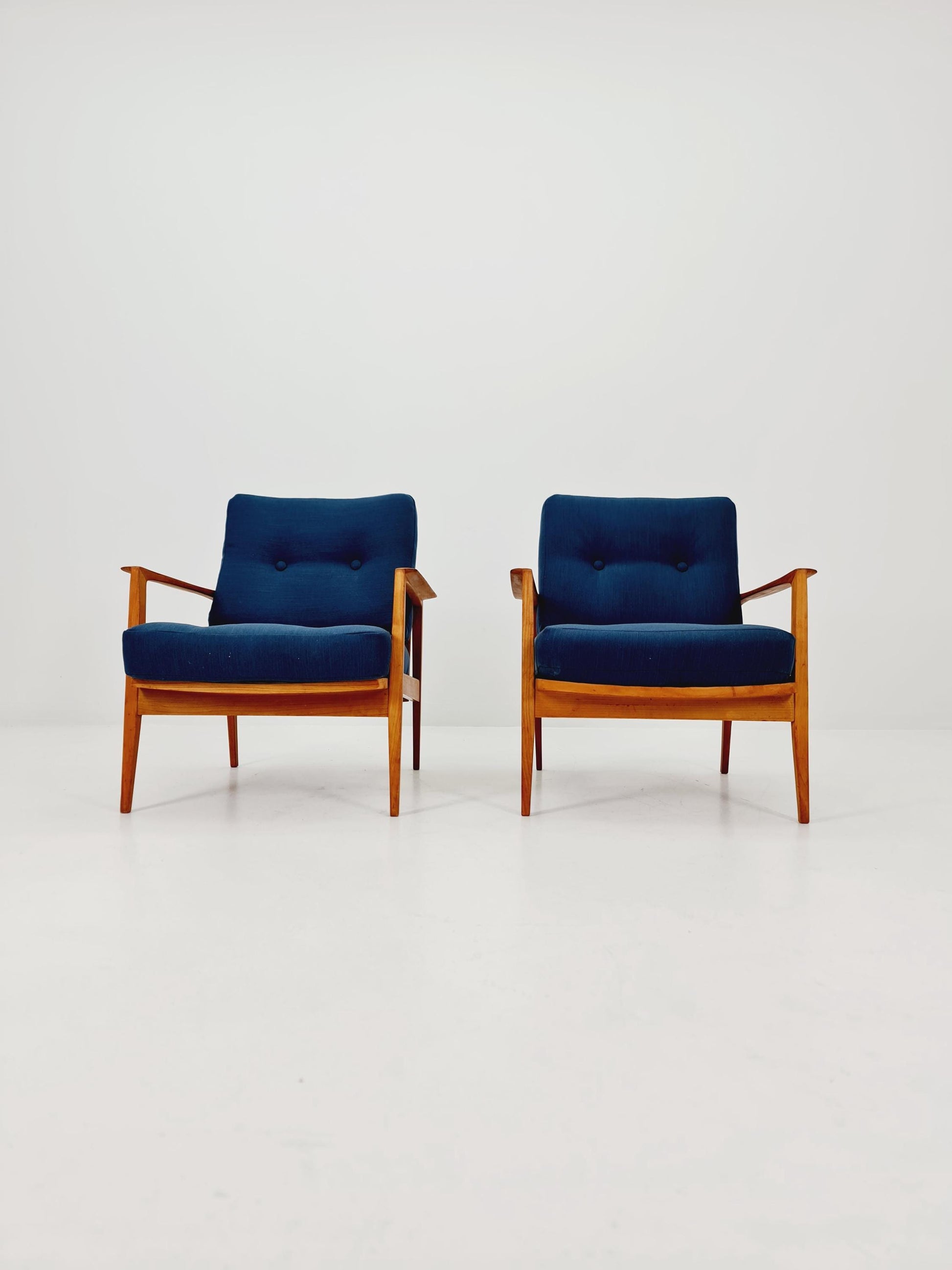 Midcentury easy chairs by Walter Knoll for Knoll Antimott , Germany, 1960s, Set of 2