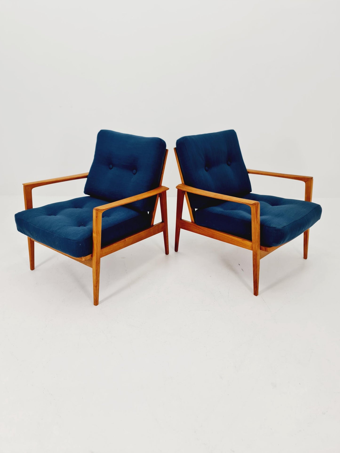 Midcentury easy chairs by Walter Knoll for Knoll Antimott , Germany, 1960s, Set of 2