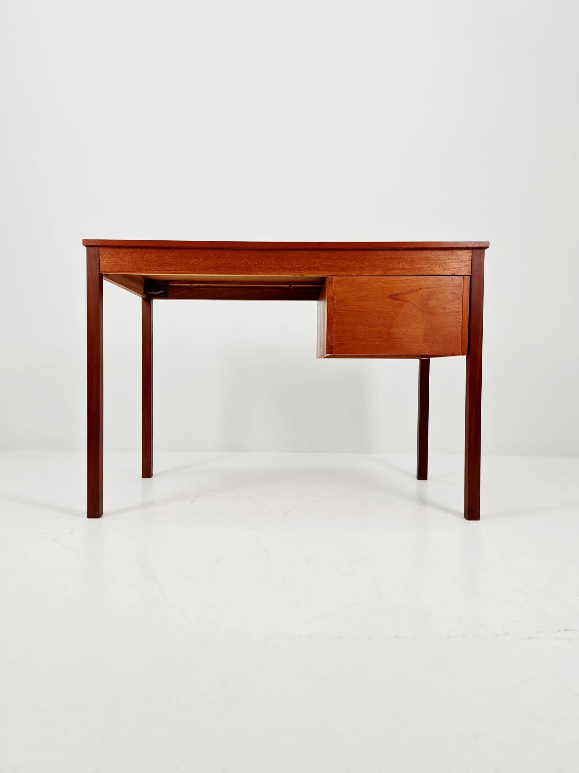 Midcentury Danish Teak Desk by Domino mobler, 1960s