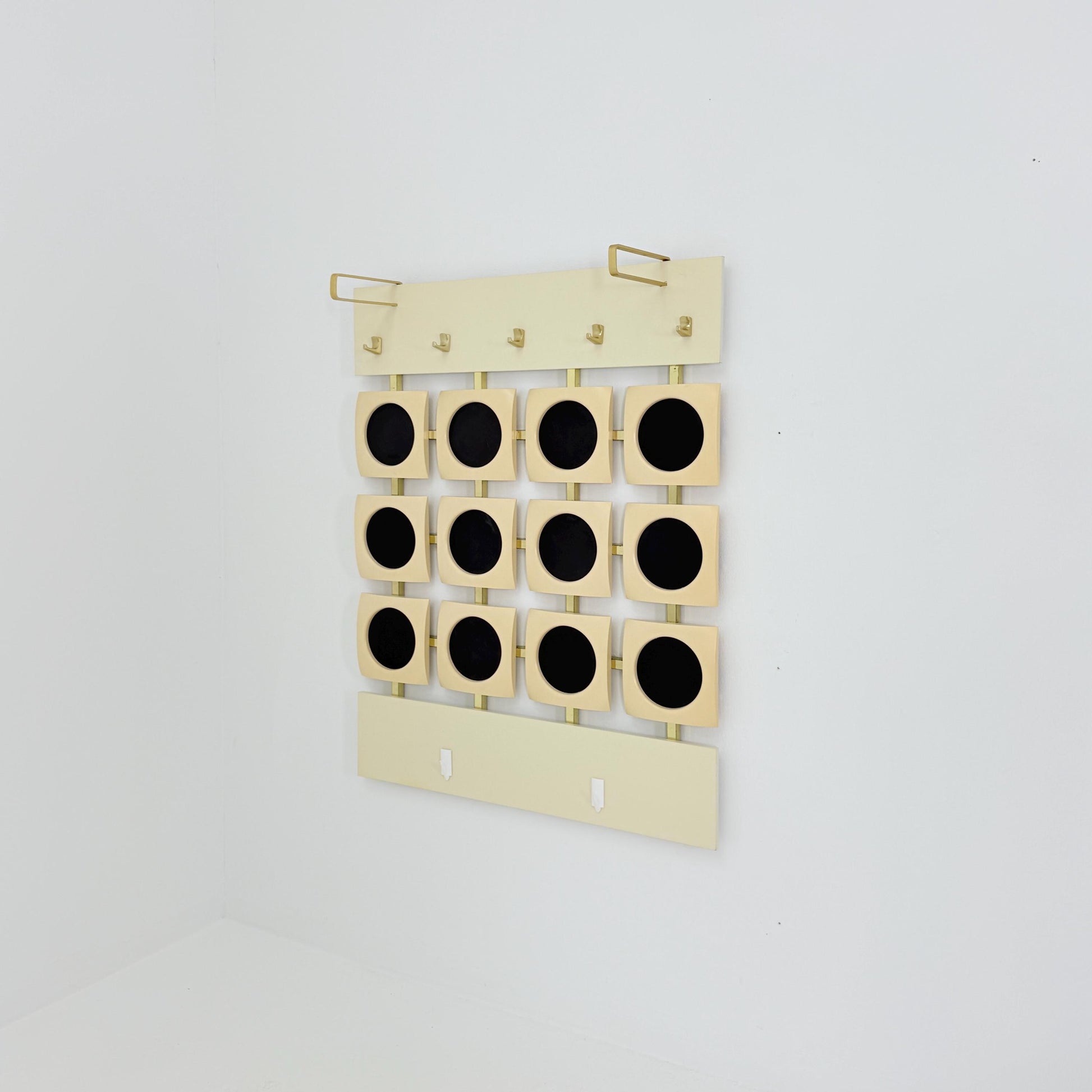 Mid Century Space Age Wall Coat Rack – Luigi Colani Style, Germany 1980s