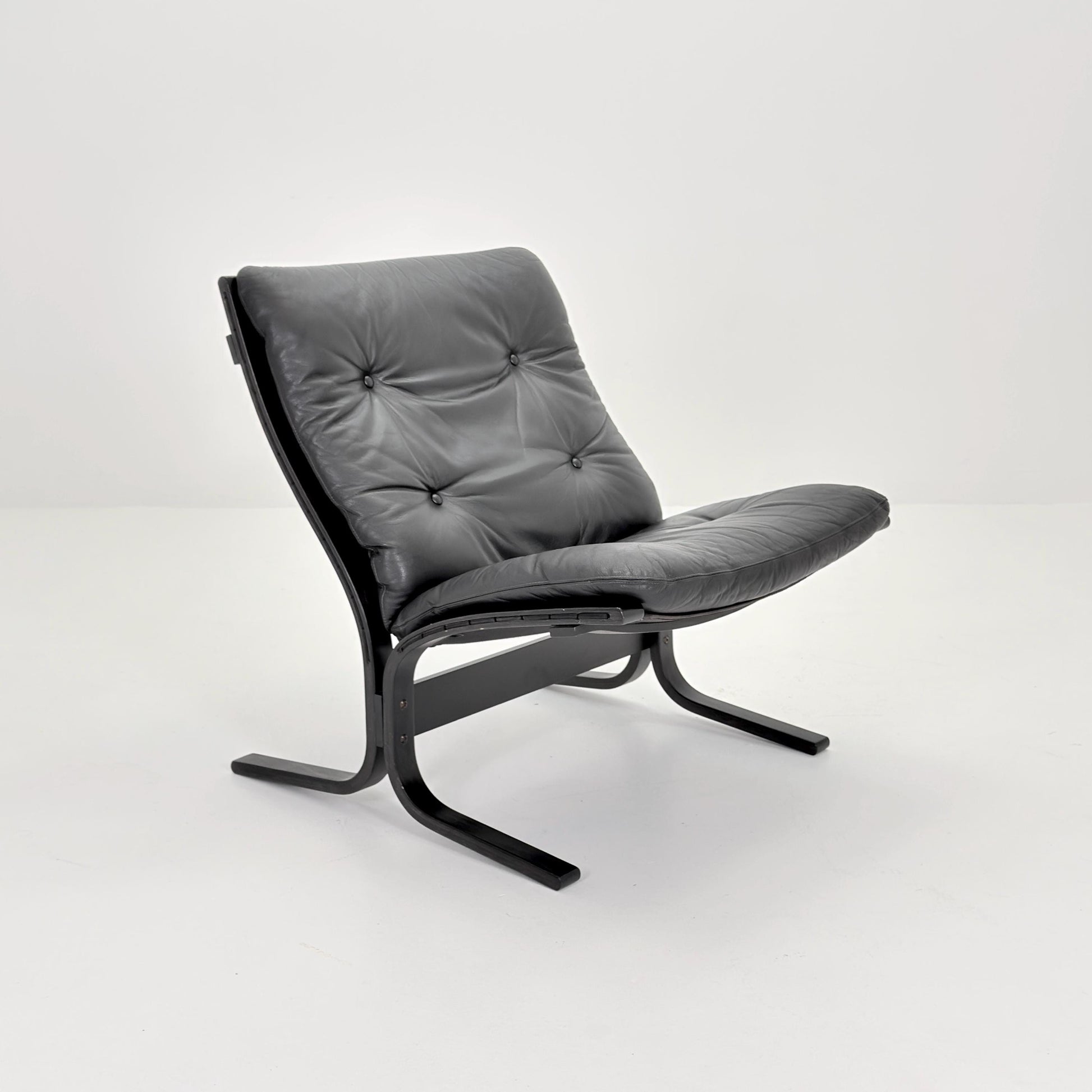 1 of 4 Mid-Century Norwegian Siesta Chair | Black Edition | Ingmar Relling for Westnofa, 1960s