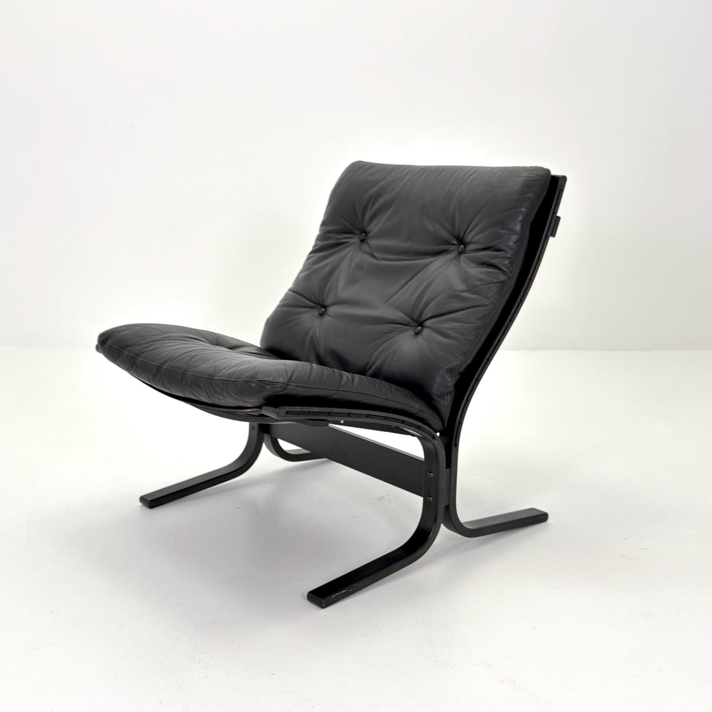 1 of 4 Mid-Century Norwegian Siesta Chair | Black Edition | Ingmar Relling for Westnofa, 1960s