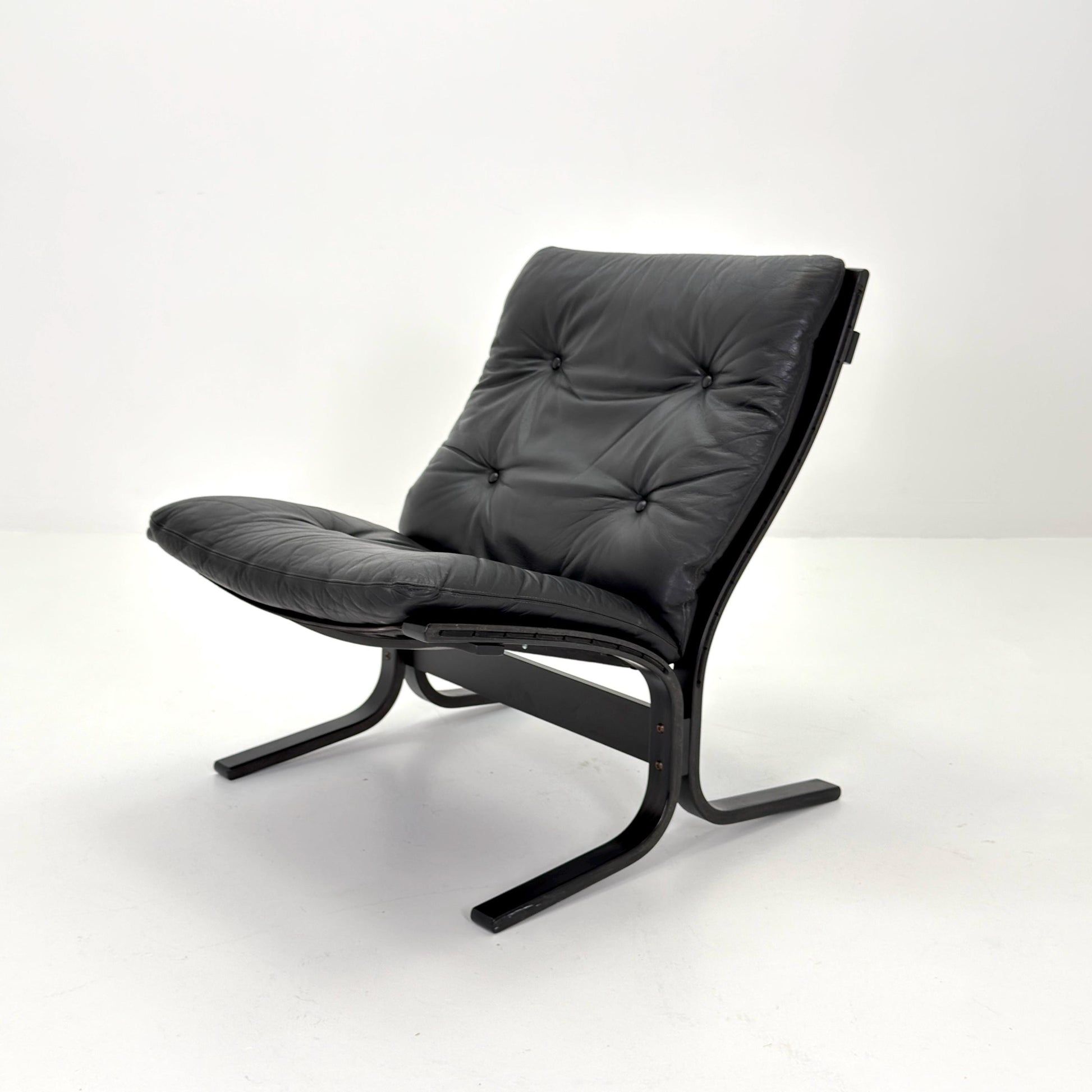 1 of 4 Mid-Century Norwegian Siesta Chair | Black Edition | Ingmar Relling for Westnofa, 1960s