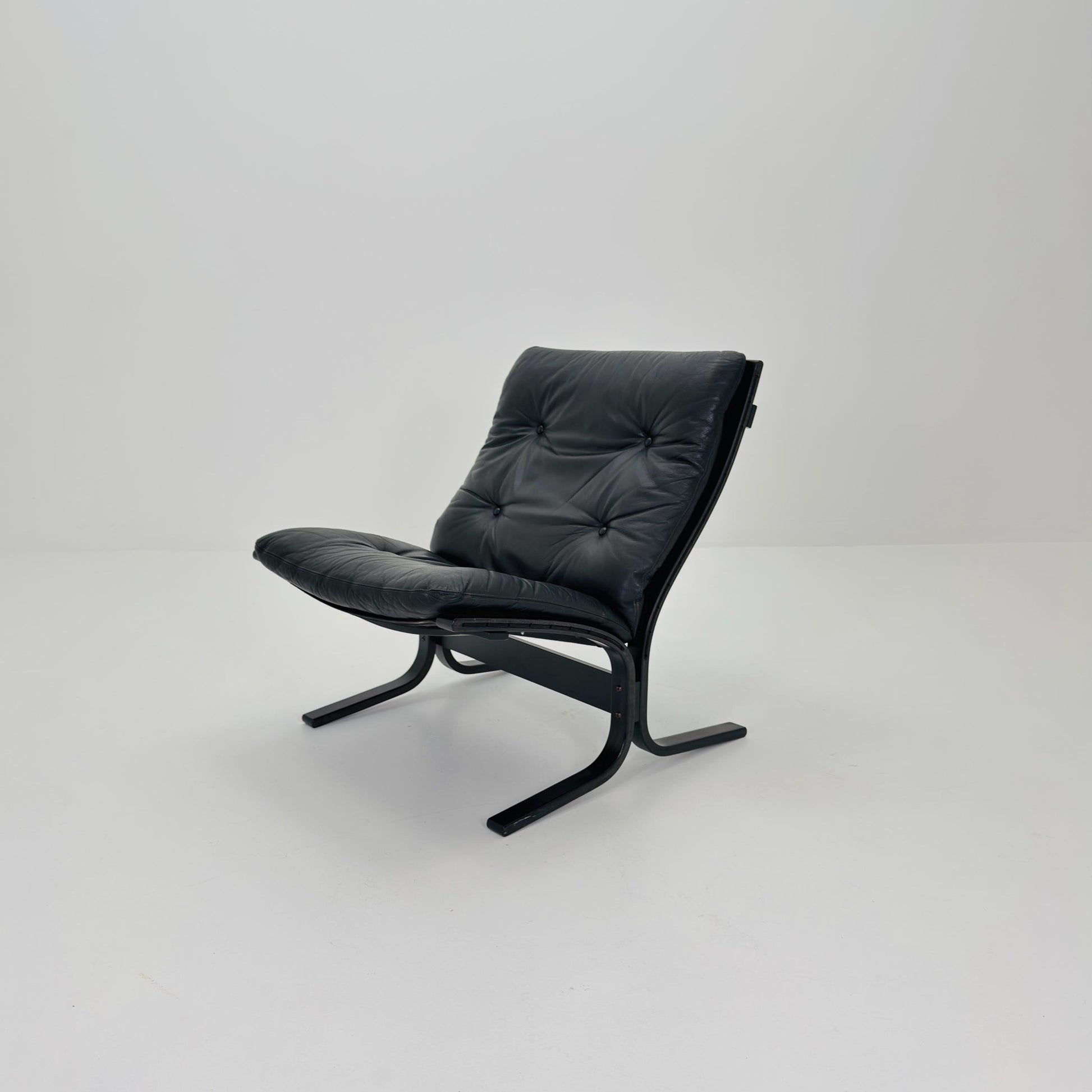 1 of 4 Mid-Century Norwegian Siesta Chair | Black Edition | Ingmar Relling for Westnofa, 1960s