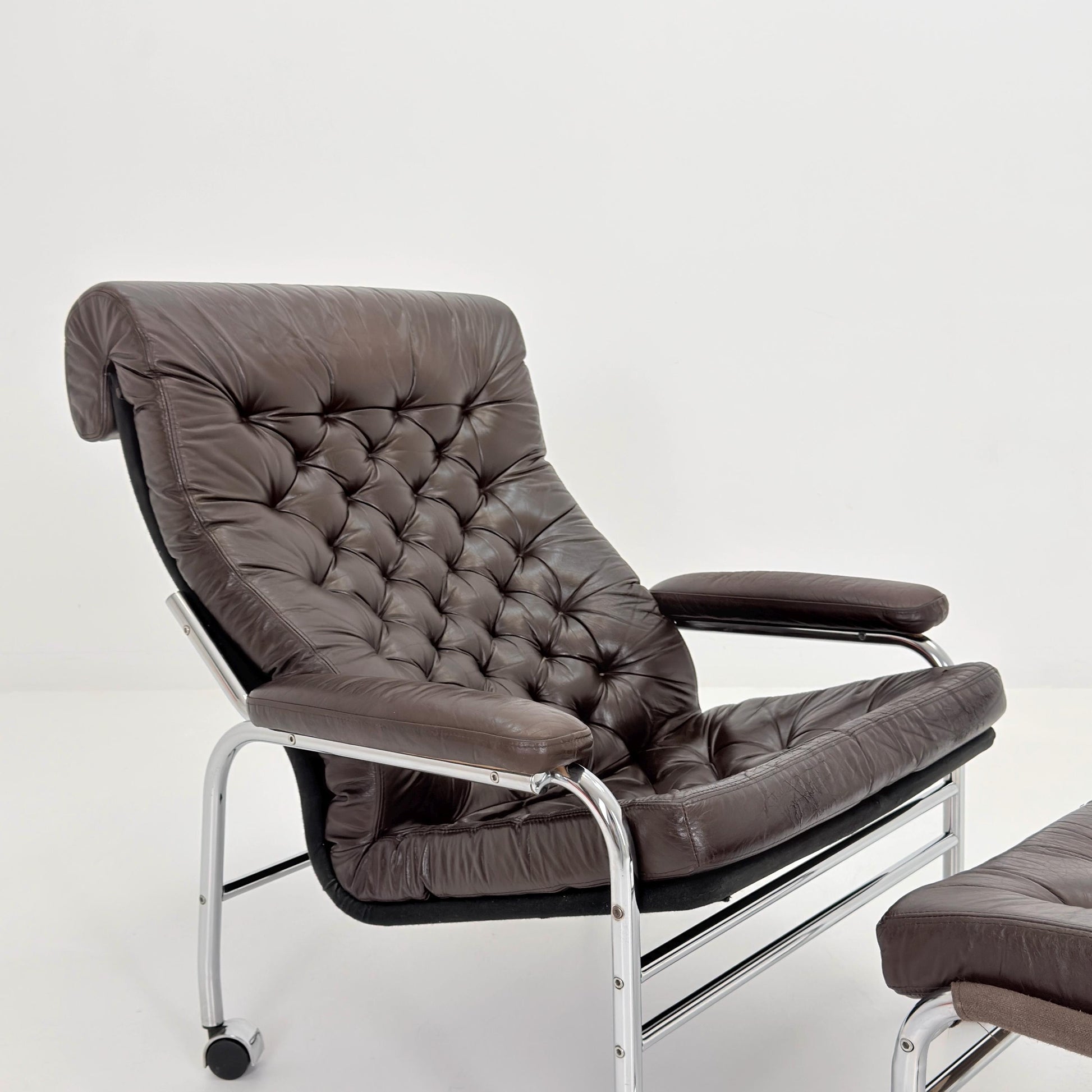 Mid-Century Noboru Nakamura Lounge Chair & Footstool – Rare 1970s Leather, Chrome Frame, IKEA Sweden