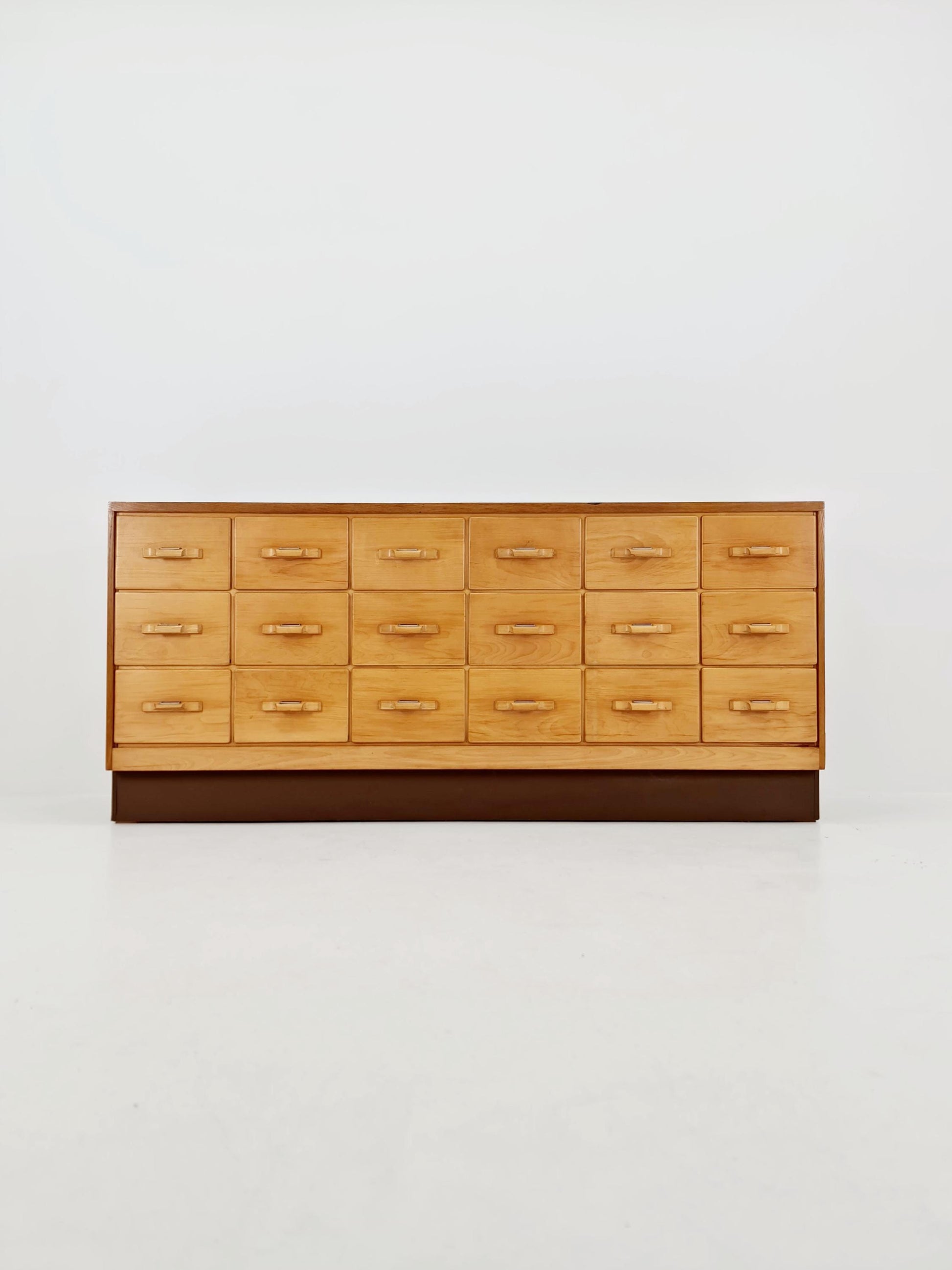 Rare Exquisite Mid-Century Shop Display by Peter Ruppel 1940s