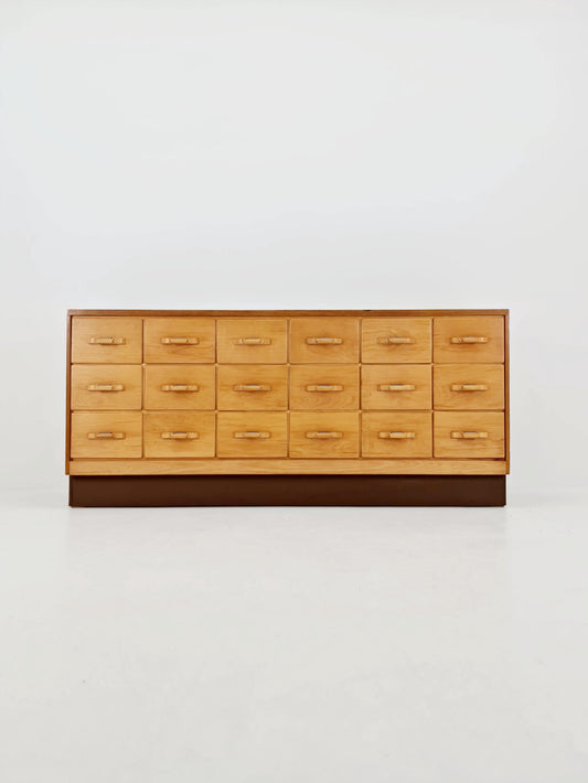 Rare Exquisite Mid-Century Shop Display by Peter Ruppel 1940s