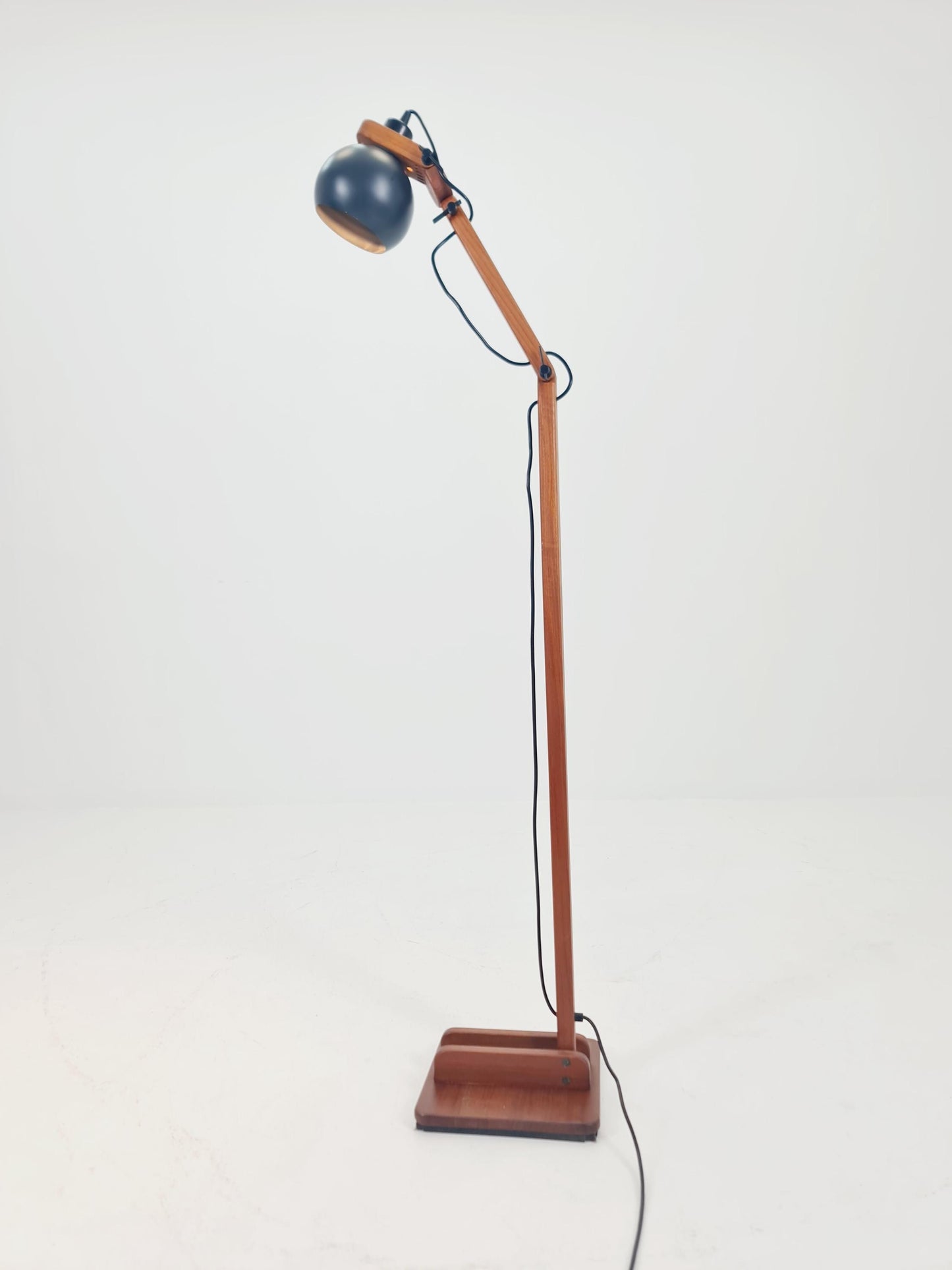 Mid Century Solid Teak Articulated Floor Lamp by Domus Denmark 1970s