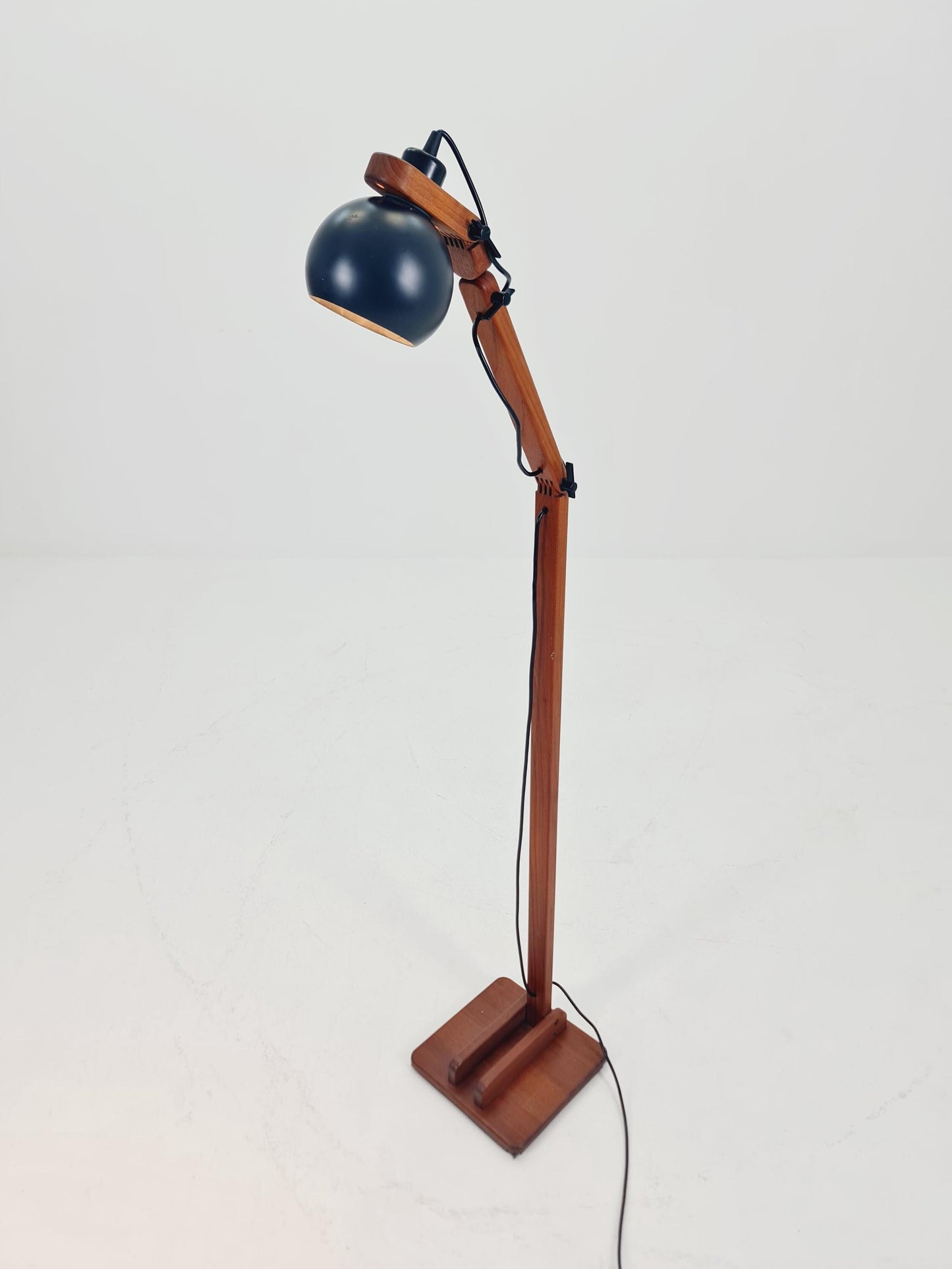 Mid Century Solid Teak Articulated Floor Lamp by Domus Denmark 1970s