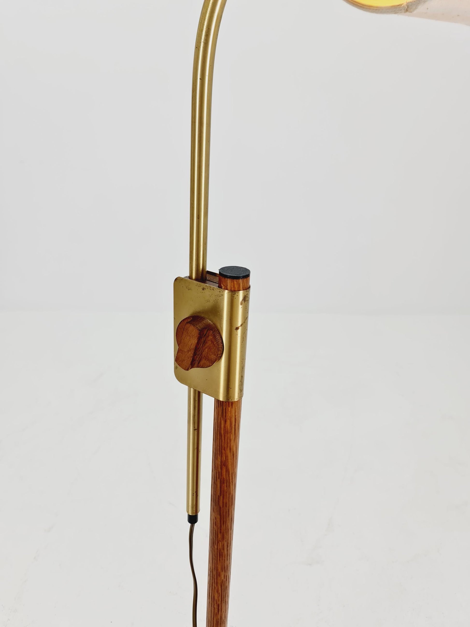 Mid-Century Modern Adjustable Floor Lamp by Temde, Switzerland – 1960s Oak & Brass