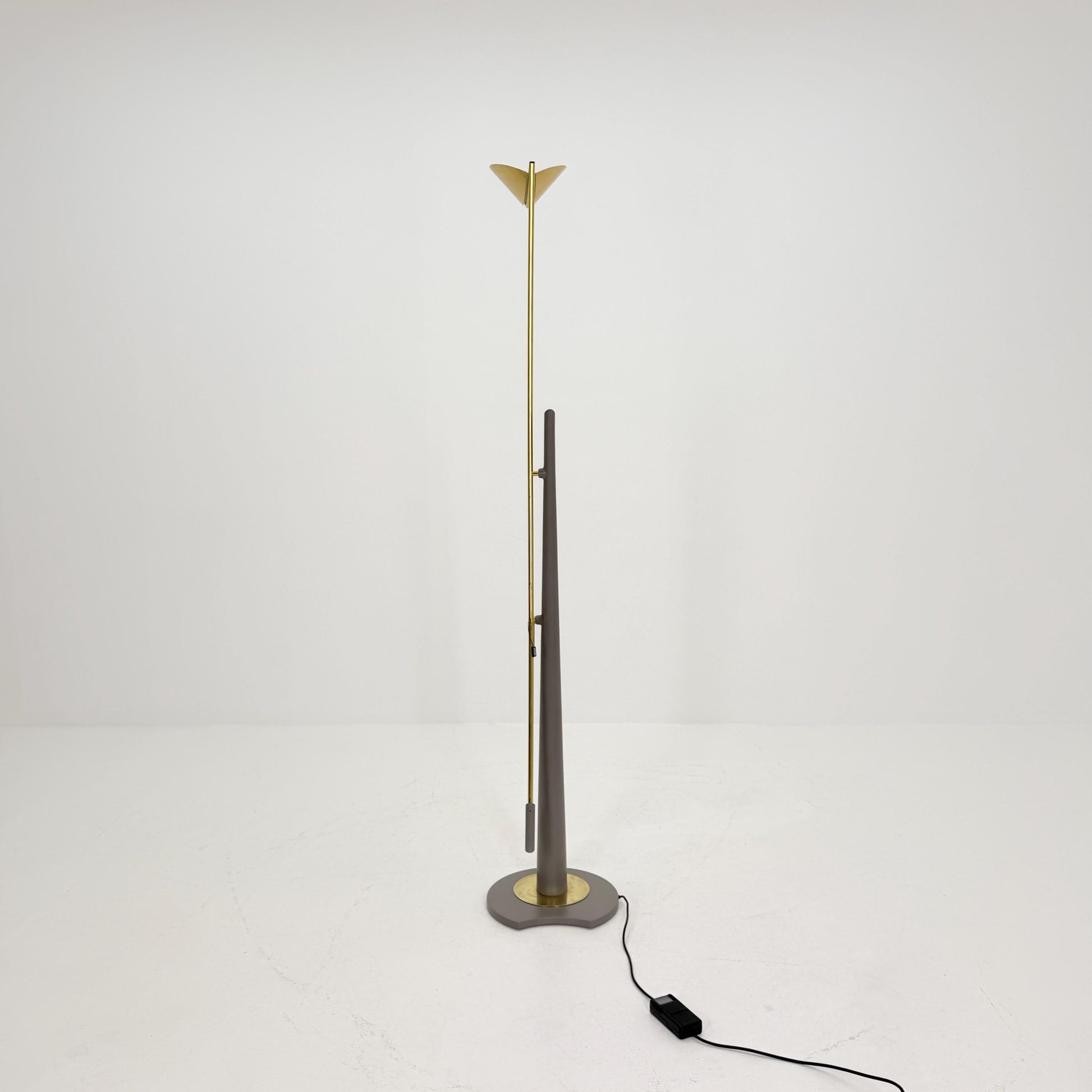 Mid Century Modern Floor Lamp by Leola, Italy 1980s