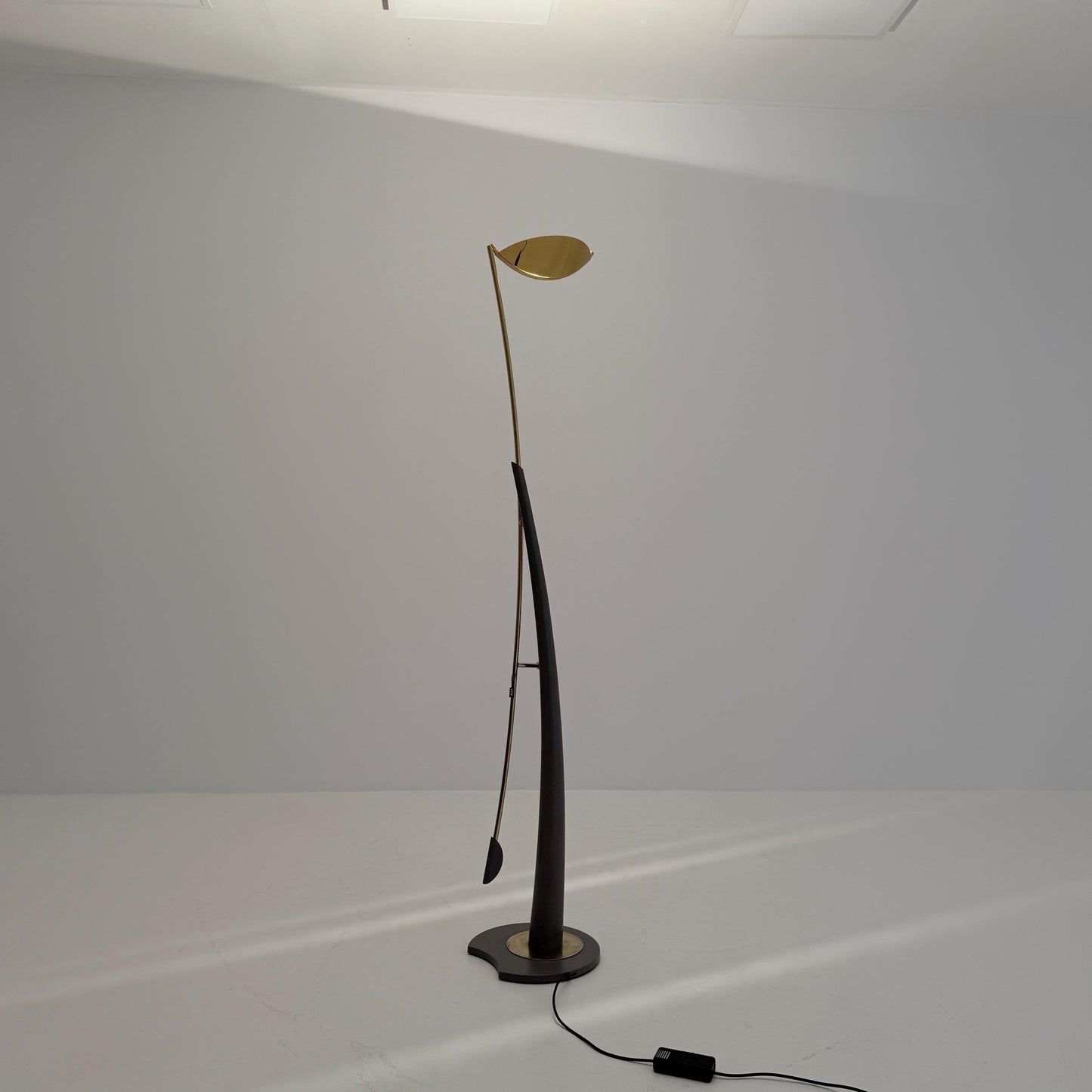 Mid Century Modern Floor Lamp by Leola, Italy 1980s