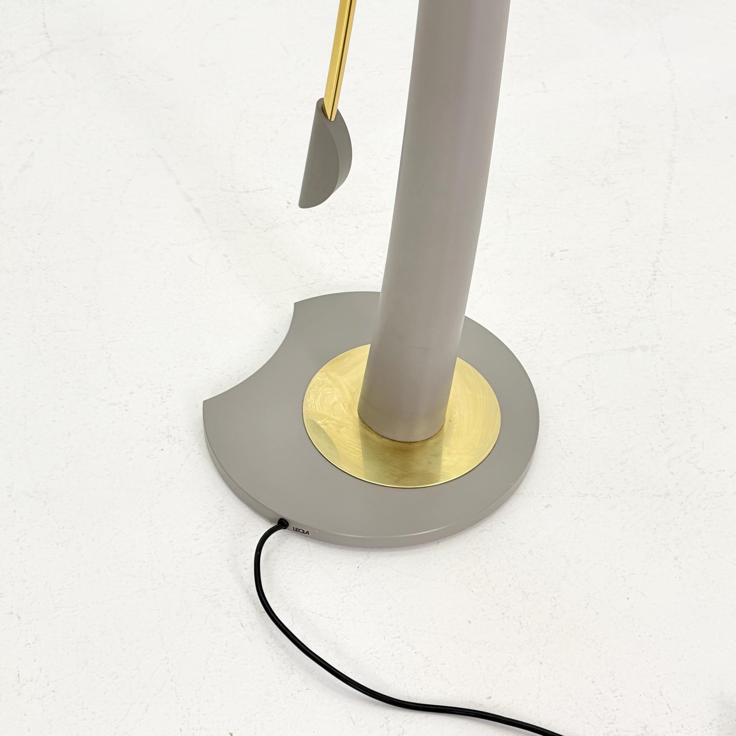 Mid Century Modern Floor Lamp by Leola, Italy 1980s