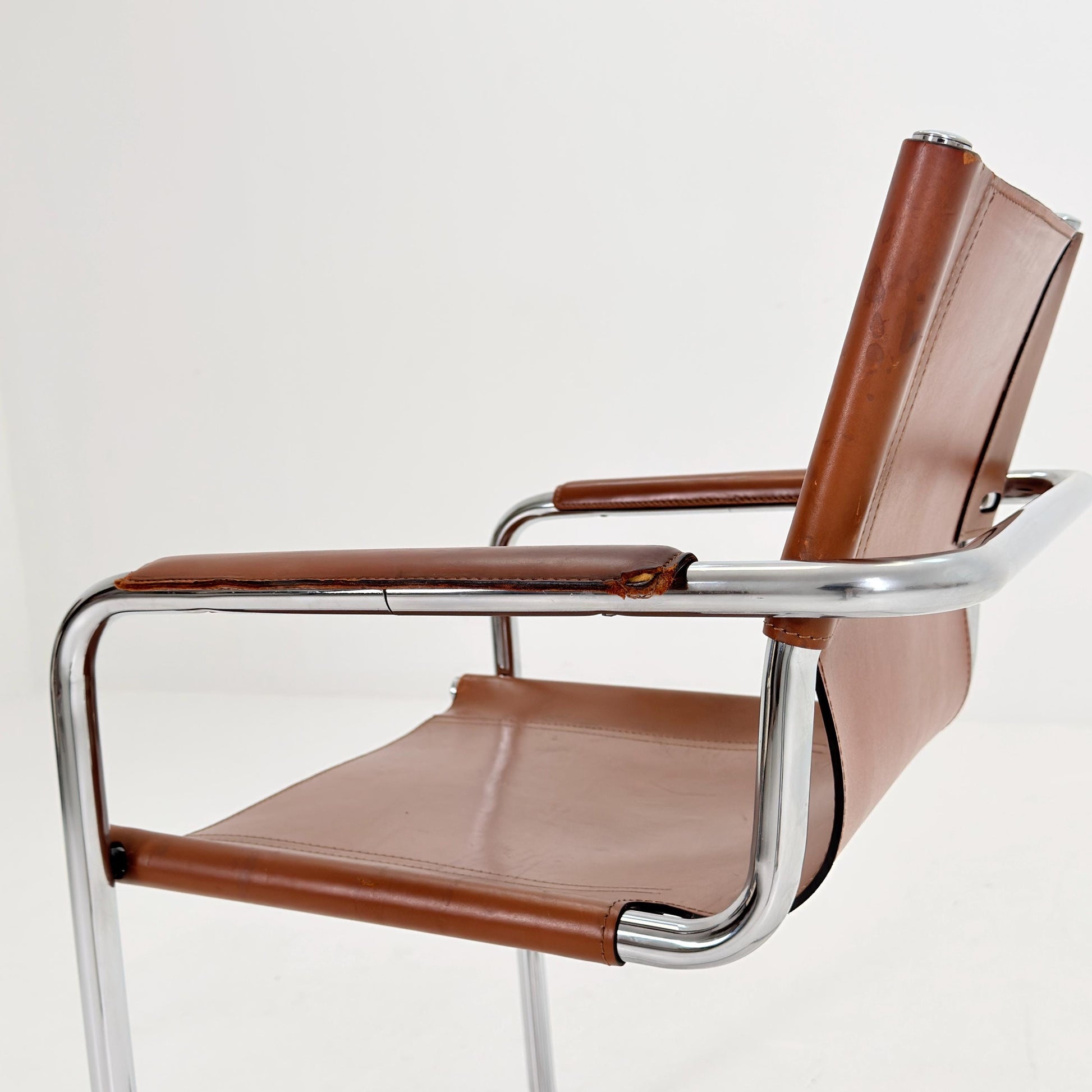 Mid century Matteo Grassi MG5 Dark Cognac Leather Bauhaus Chair, 1980s Italy — Mart Stam & Marcel Breuer