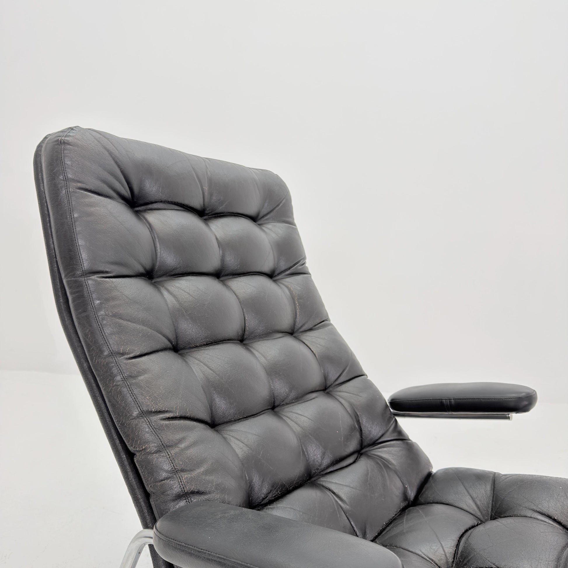 Rare Mid Century Fenix easy leather chair for DUX by Sam Larsson 1970s Sweden