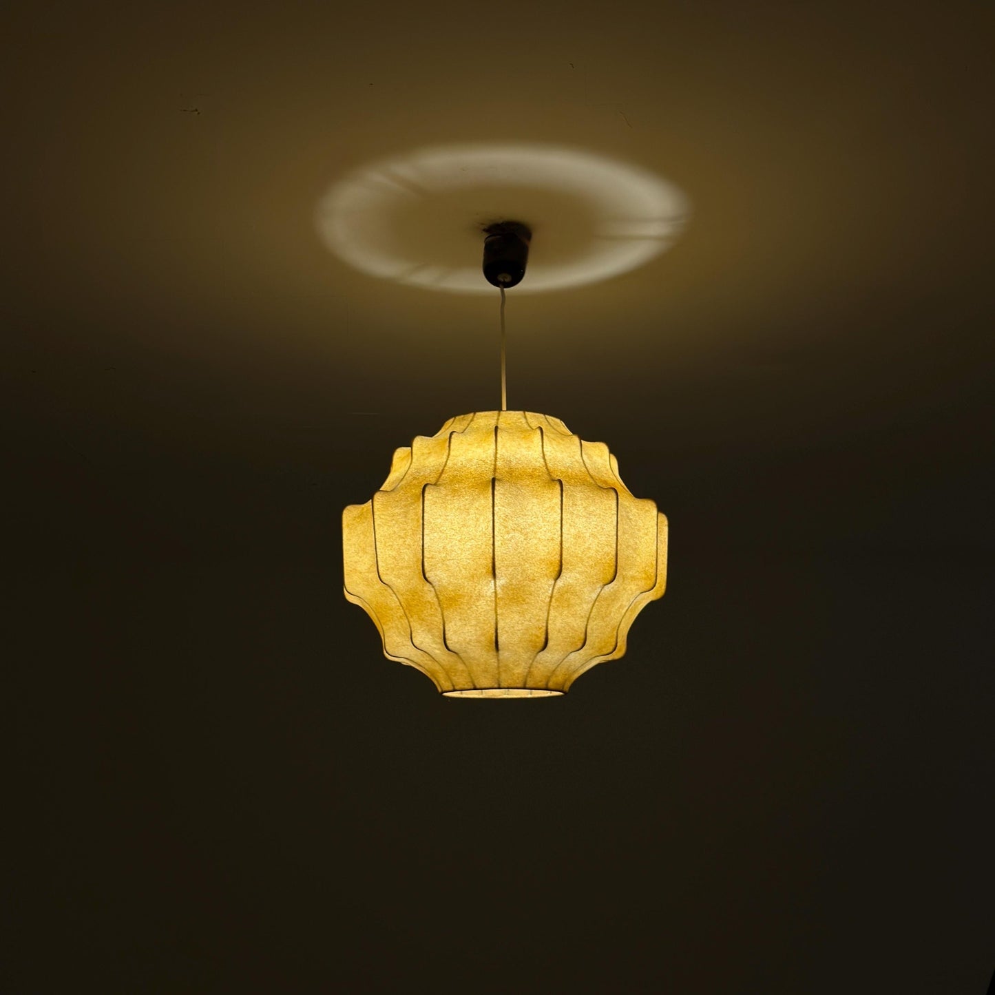Mid-Century Modern Cocoon Pendant Light, rare Shape by Achille Castiglioni – 1960s Italy