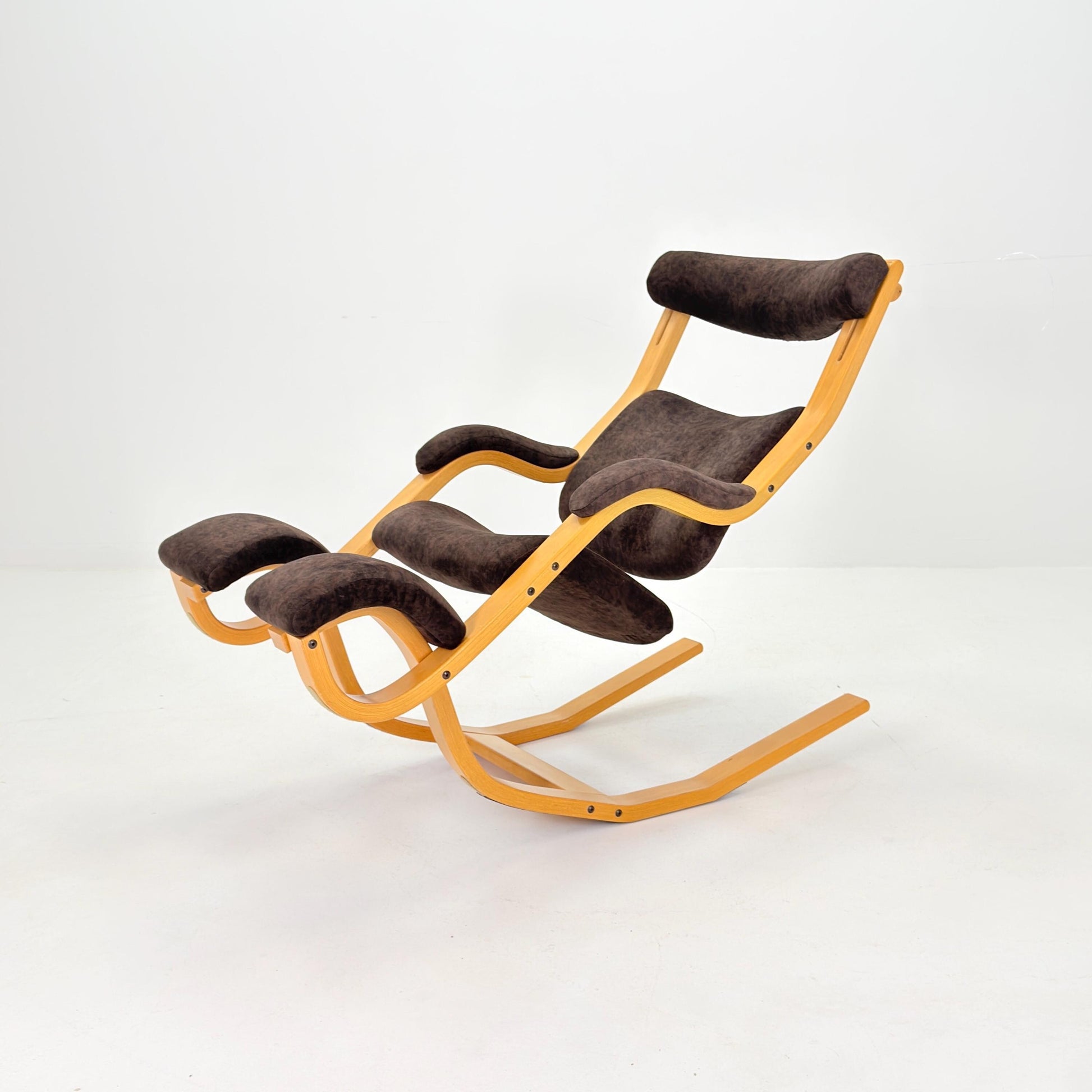 Mid-Century “Gravity” Rocking Lounge Chair by Peter Opsvik for Stokke, 1980s Norway