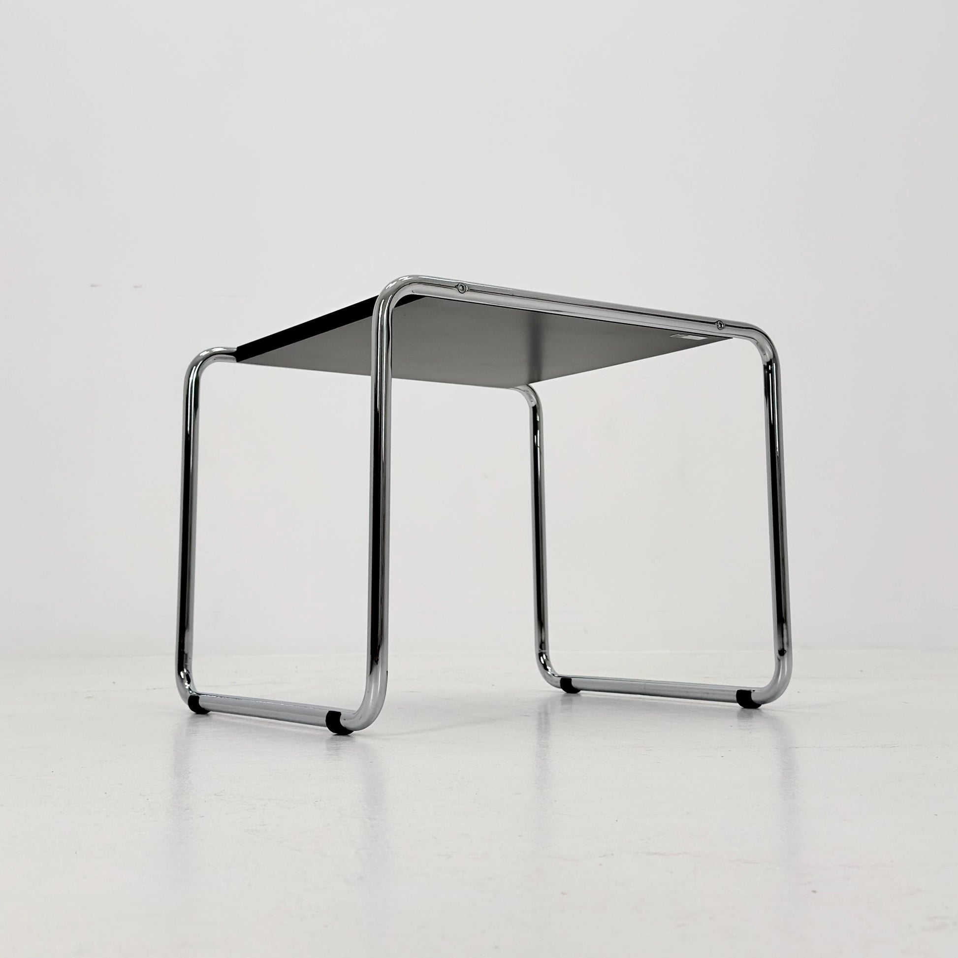 Mid century Bauhaus Marcel Breuer - Laccio Side coffee Table black Laminated Top with Tubular Chromed Base 1980s Itlay