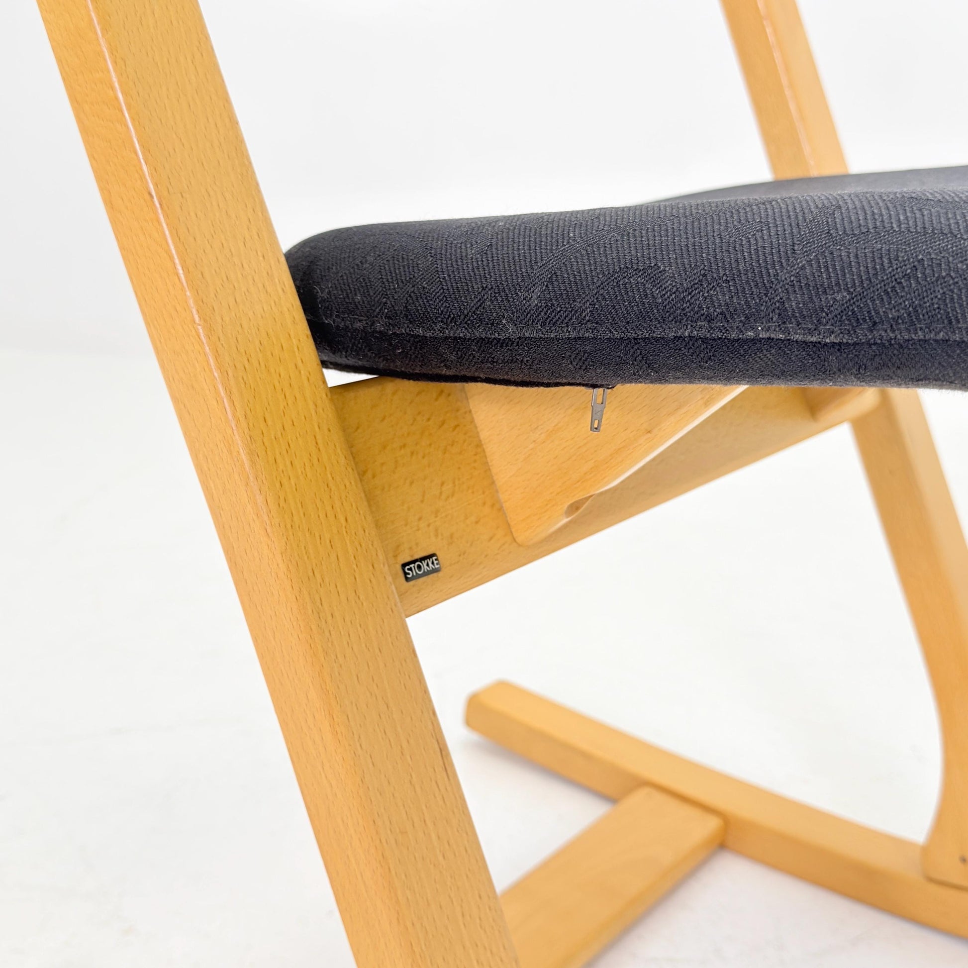 1 of 2 Mid-Century Pendulum Rocking Chair by Peter Opsvik for Stokke Norway, 1980s