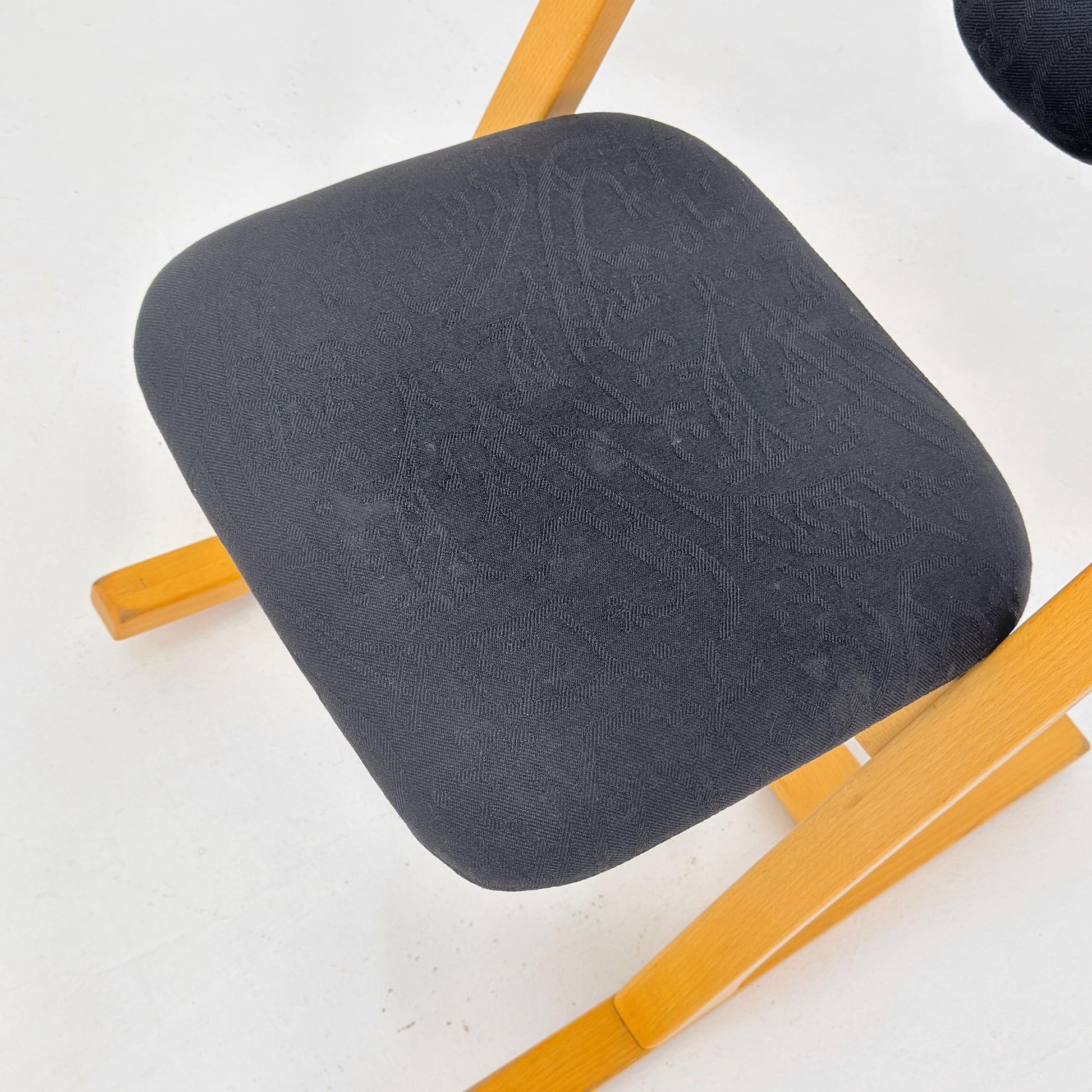 1 of 2 Mid-Century Pendulum Rocking Chair by Peter Opsvik for Stokke Norway, 1980s