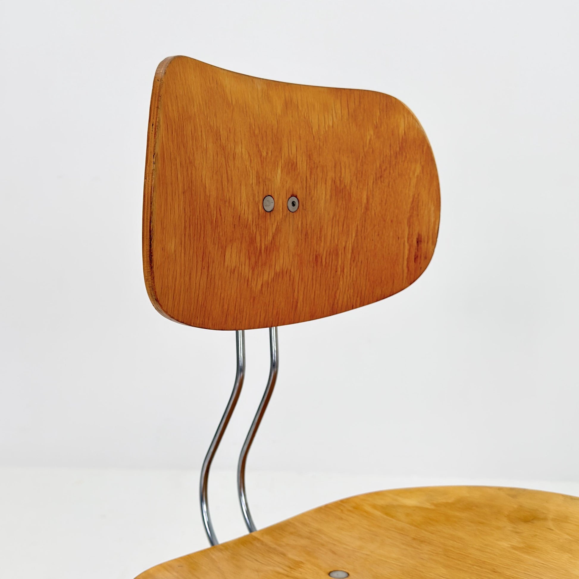 Mid century Swivel Bauhaus chair model by Egon Eiermann for Wilde & Spieth 1950s Germany