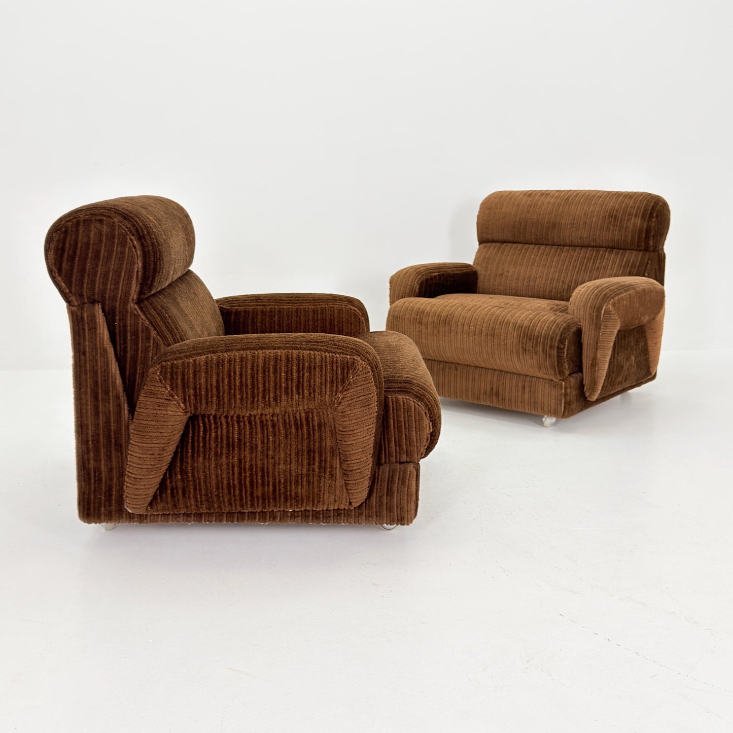 1 of 2 Mid Century Brown Corduroy Lounge Chair on Casters, 1970s Club Chair, Italy
