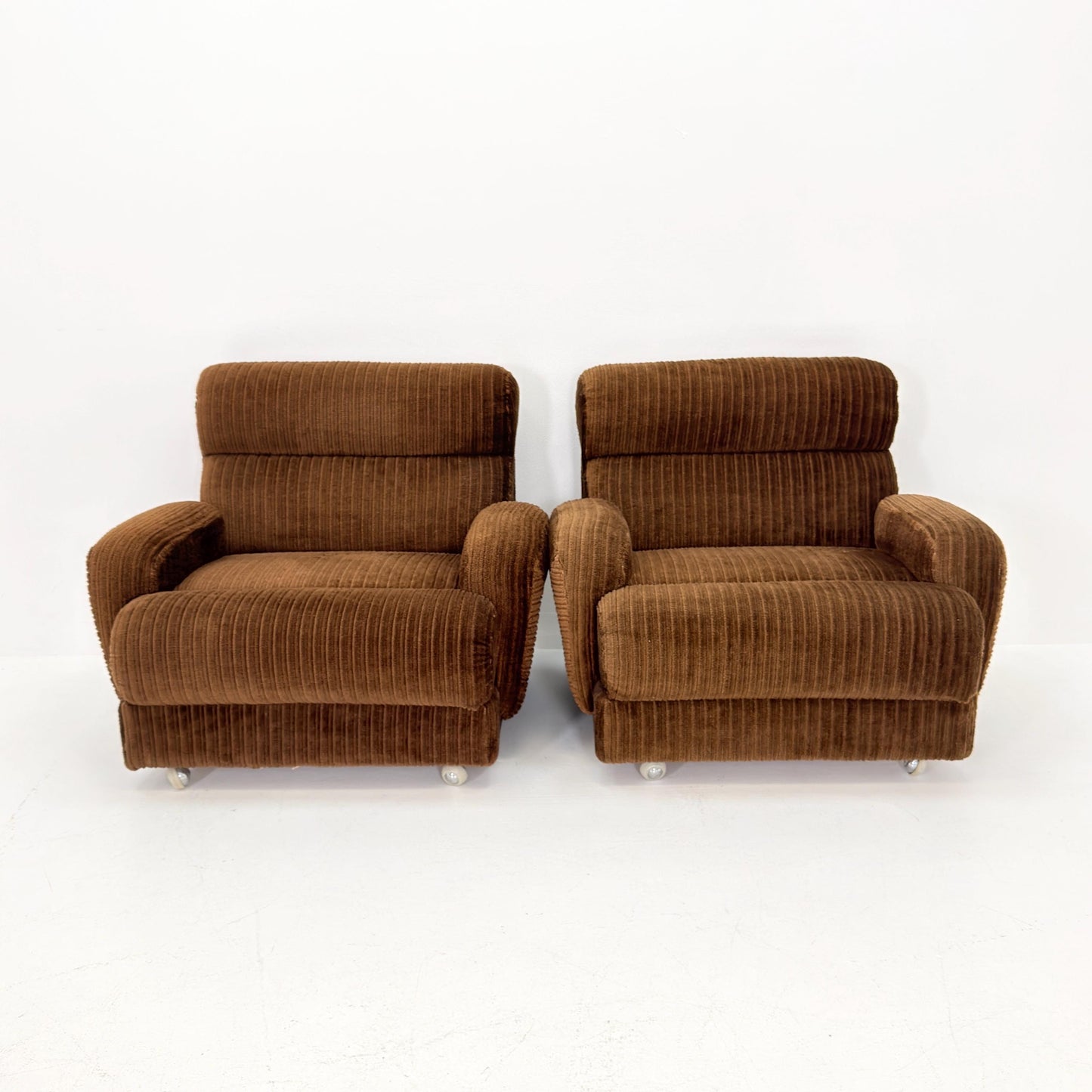 1 of 2 Mid Century Brown Corduroy Lounge Chair on Casters, 1970s Club Chair, Italy