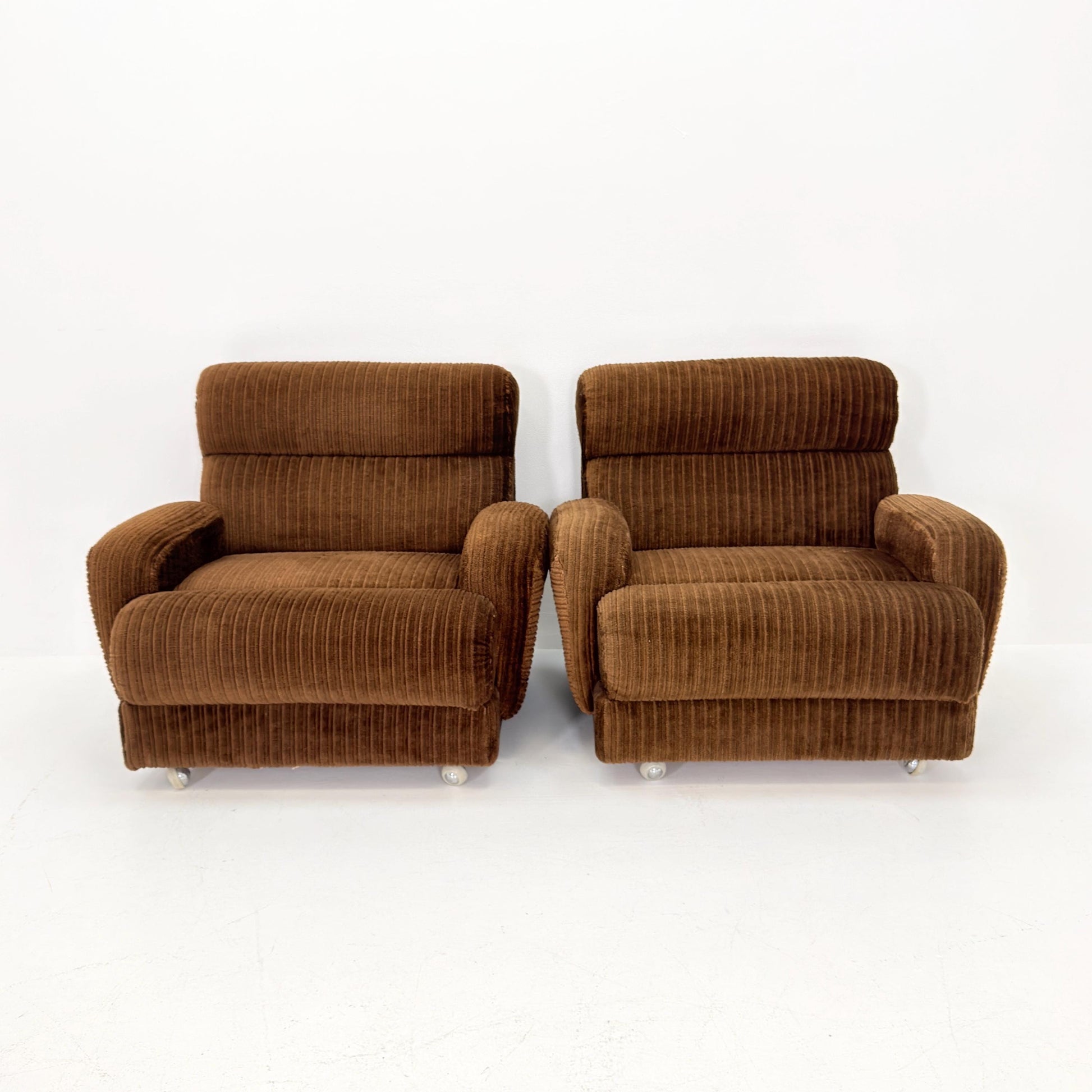 1 of 2 Mid Century Brown Corduroy Lounge Chair on Casters, 1970s Club Chair, Italy