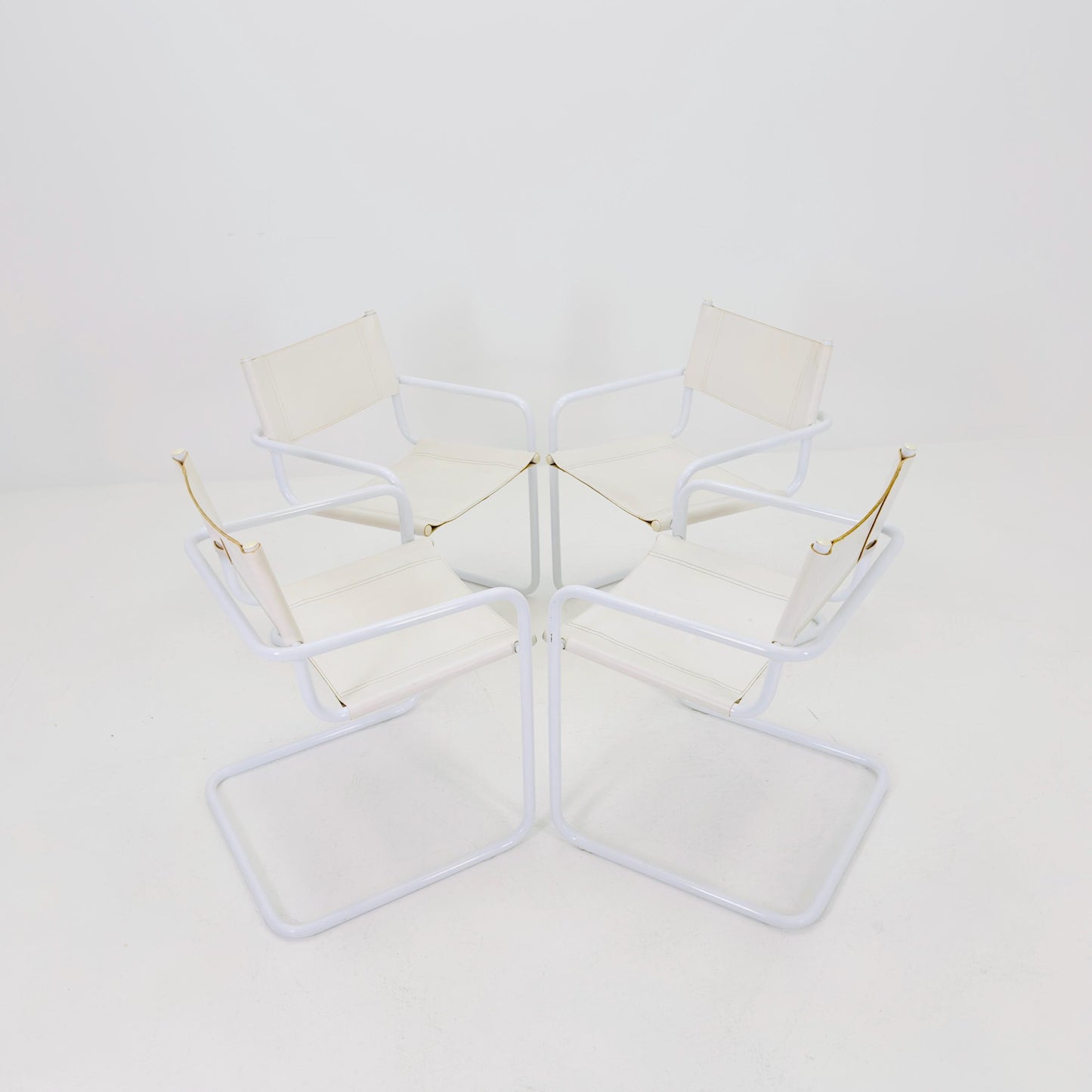 Set of 4 Mid Century Bauhaus Dining Chairs by Mart Stam & Marcel Breuer for Fasem Italy, 1980s – Rare All White Edition Cantilever Chairs