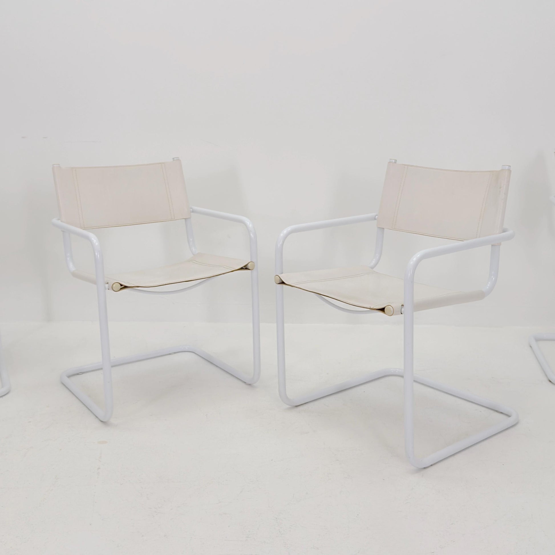 Set of 4 Mid Century Bauhaus Dining Chairs by Mart Stam & Marcel Breuer for Fasem Italy, 1980s – Rare All White Edition Cantilever Chairs
