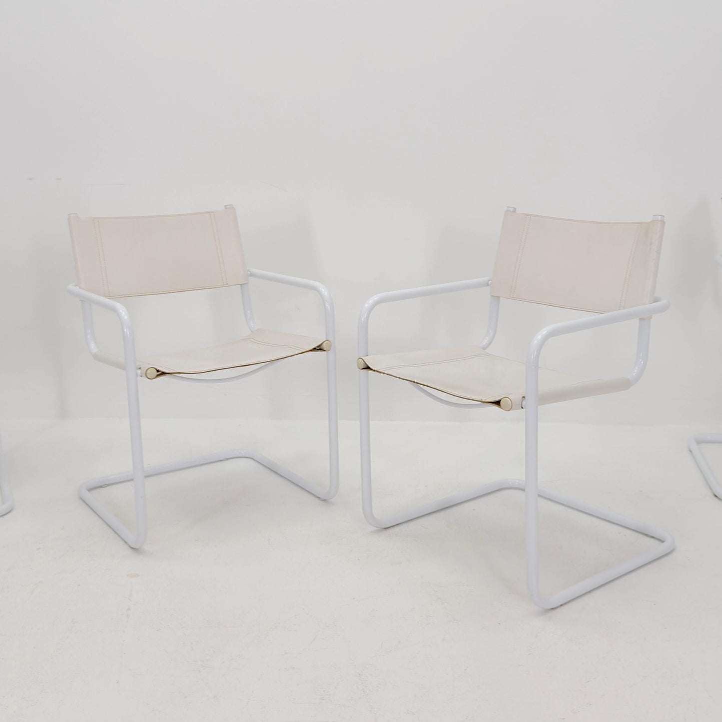 Set of 4 Mid Century Bauhaus Dining Chairs by Mart Stam & Marcel Breuer for Fasem Italy, 1980s – Rare All White Edition Cantilever Chairs