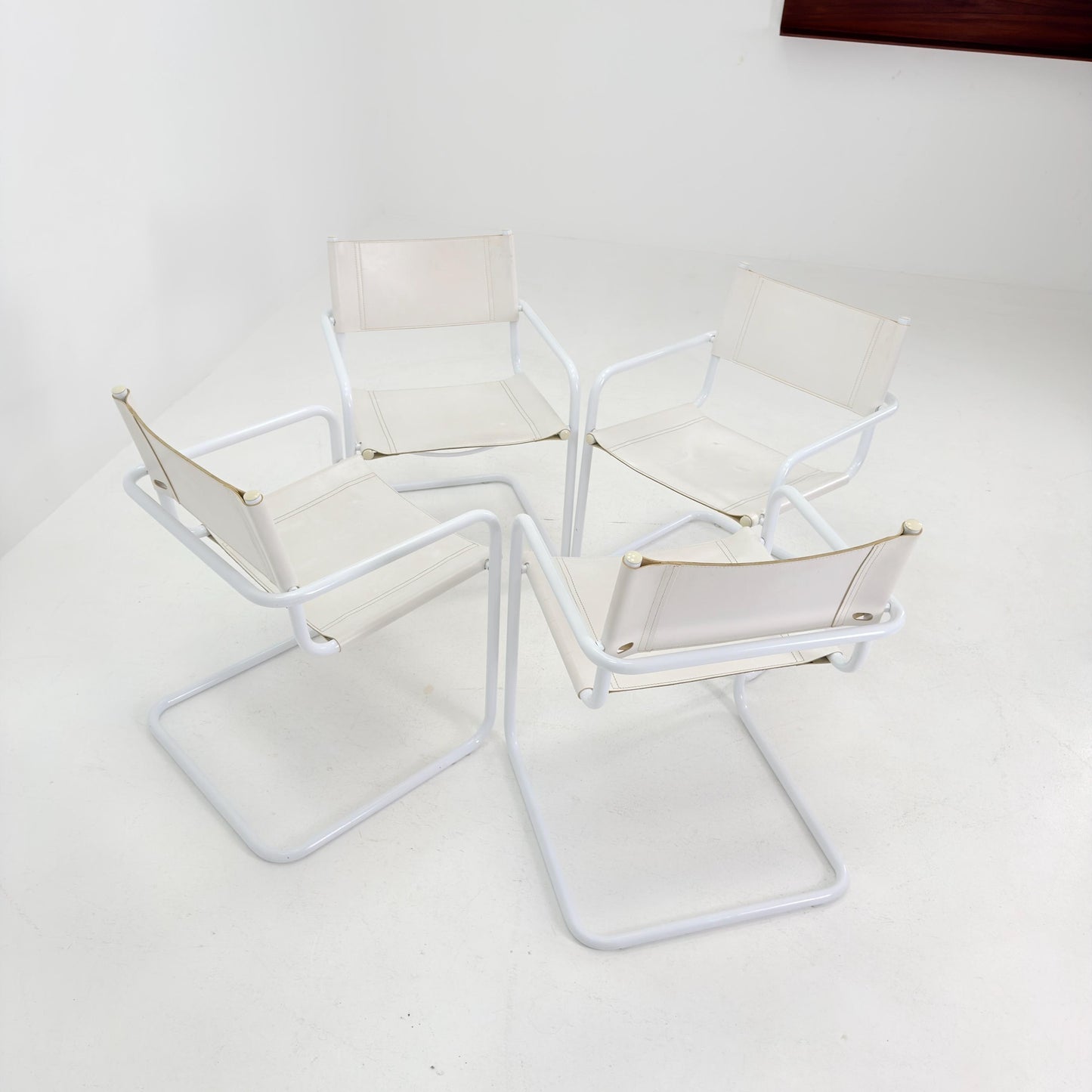 Set of 4 Mid Century Bauhaus Dining Chairs by Mart Stam & Marcel Breuer for Fasem Italy, 1980s – Rare All White Edition Cantilever Chairs