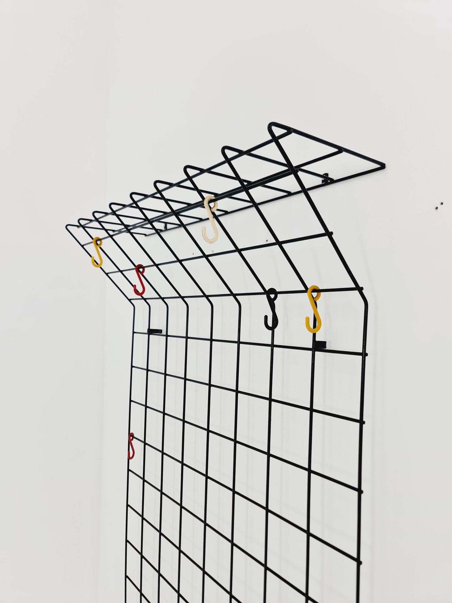 Cloth hanger Wardrobe by Nisse Strinning string design 60s, black