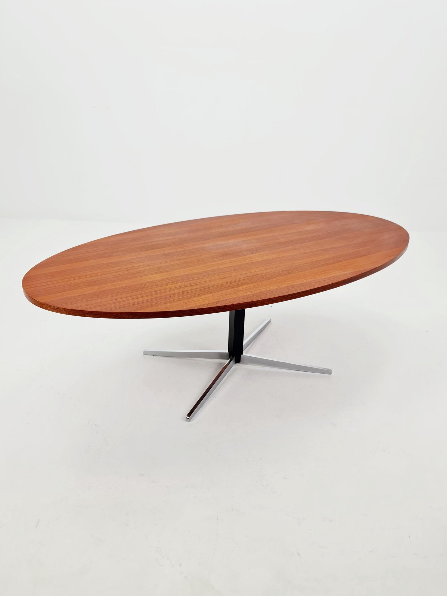 vintage teak Oval coffe table by Wilhelm Renz 1950