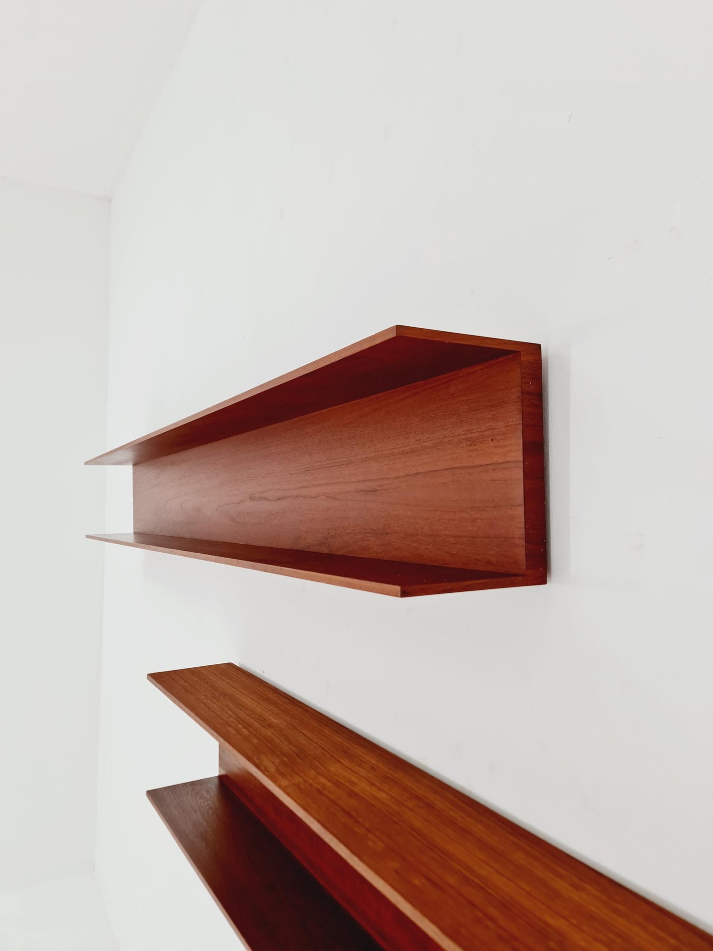 Long German Wilheilm Renz for Walter Renz hanging shelf, 1960s