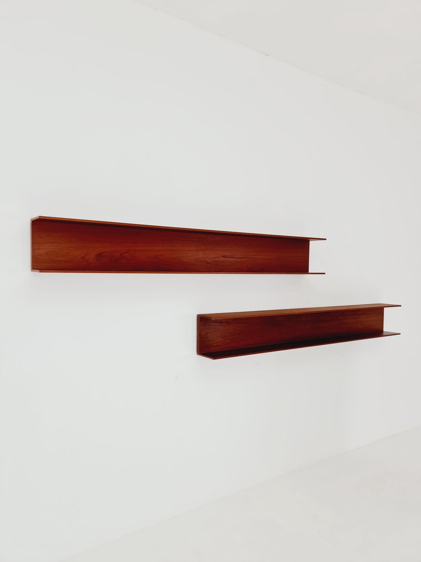 Long German Wilheilm Renz for Walter Renz hanging shelf, 1960s