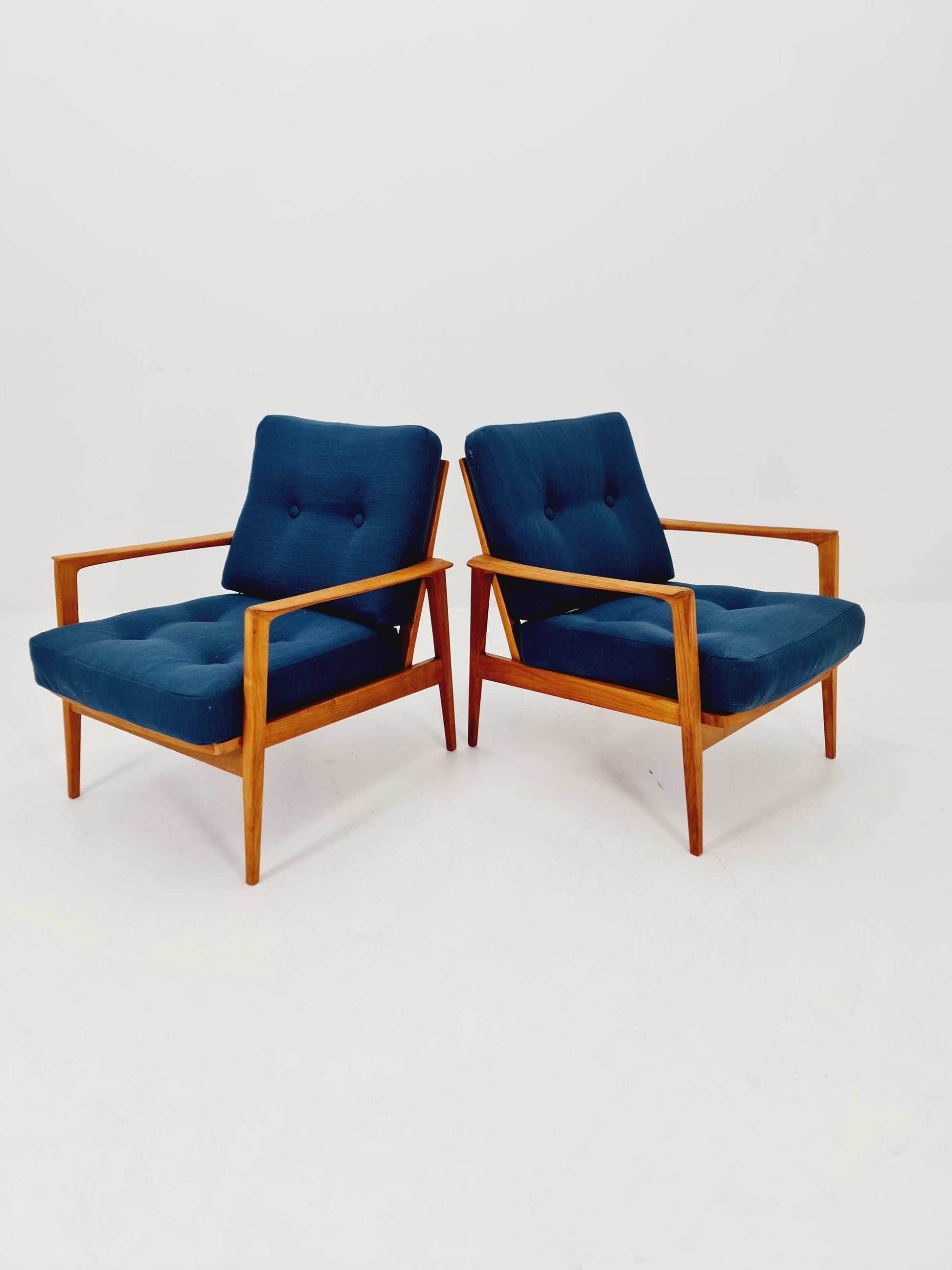 Midcentury easy chairs by Walter Knoll for Knoll Antimott , Germany, 1960s, Set of 2