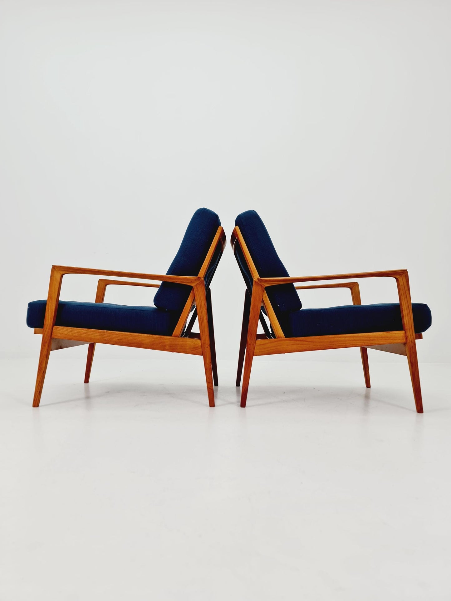 Midcentury easy chairs by Walter Knoll for Knoll Antimott , Germany, 1960s, Set of 2