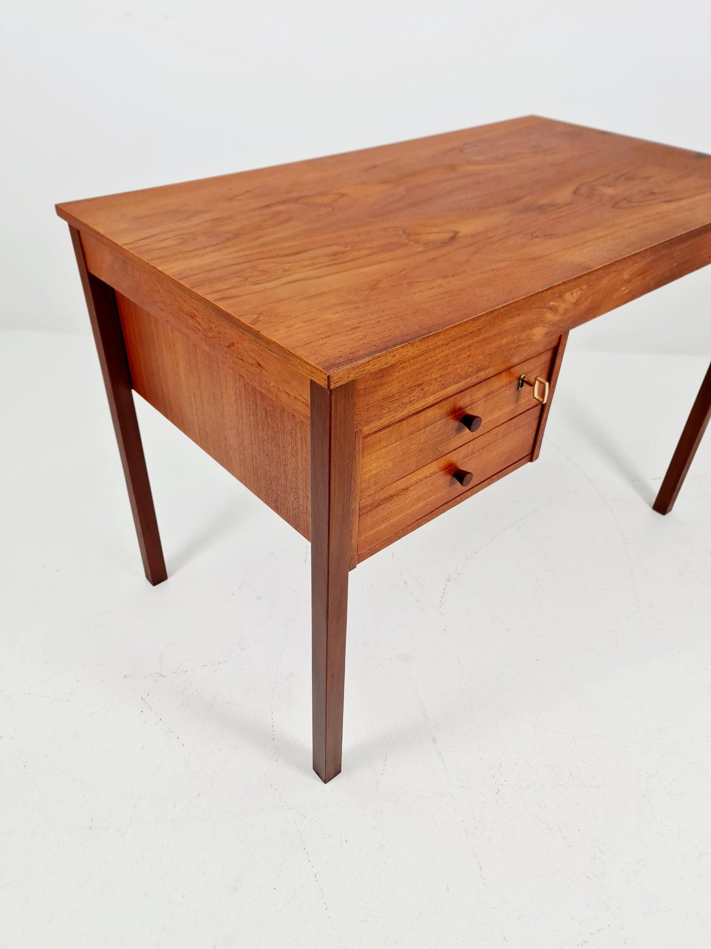 Midcentury Danish Teak Desk by Domino mobler, 1960s