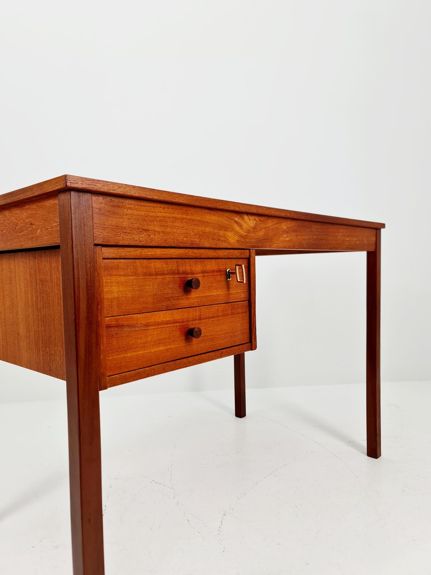 Midcentury Danish Teak Desk by Domino mobler, 1960s