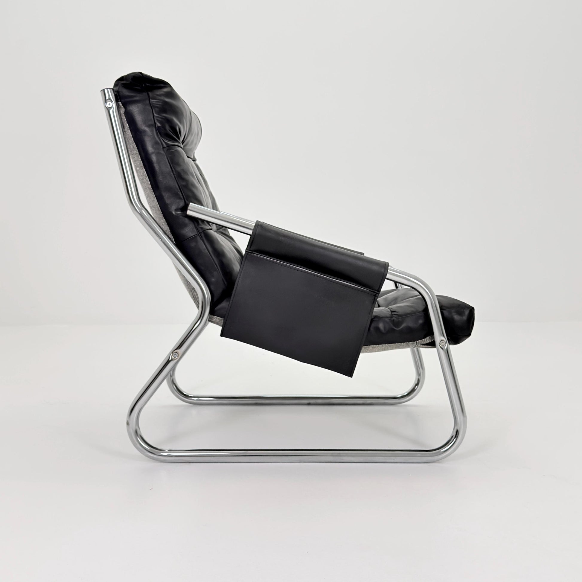 Rare Mid century black leather lounge chair By Gillis Lundgren Ikea Hoss Sweden 1970s