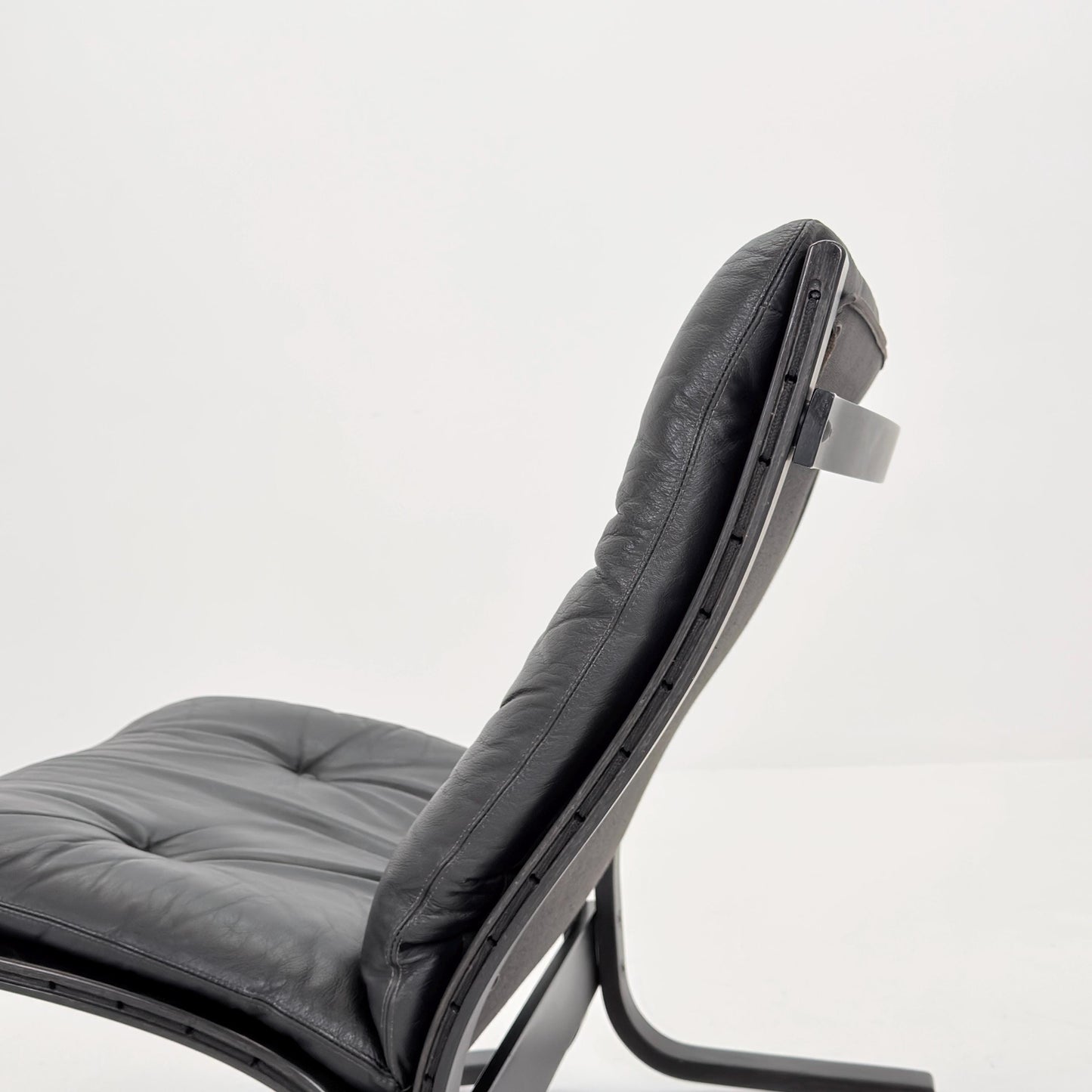 1 of 4 Mid-Century Norwegian Siesta Chair | Black Edition | Ingmar Relling for Westnofa, 1960s